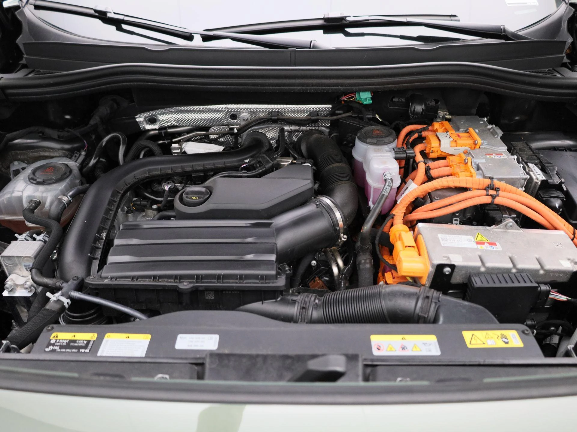 Volkswagen-Tayron-image-39