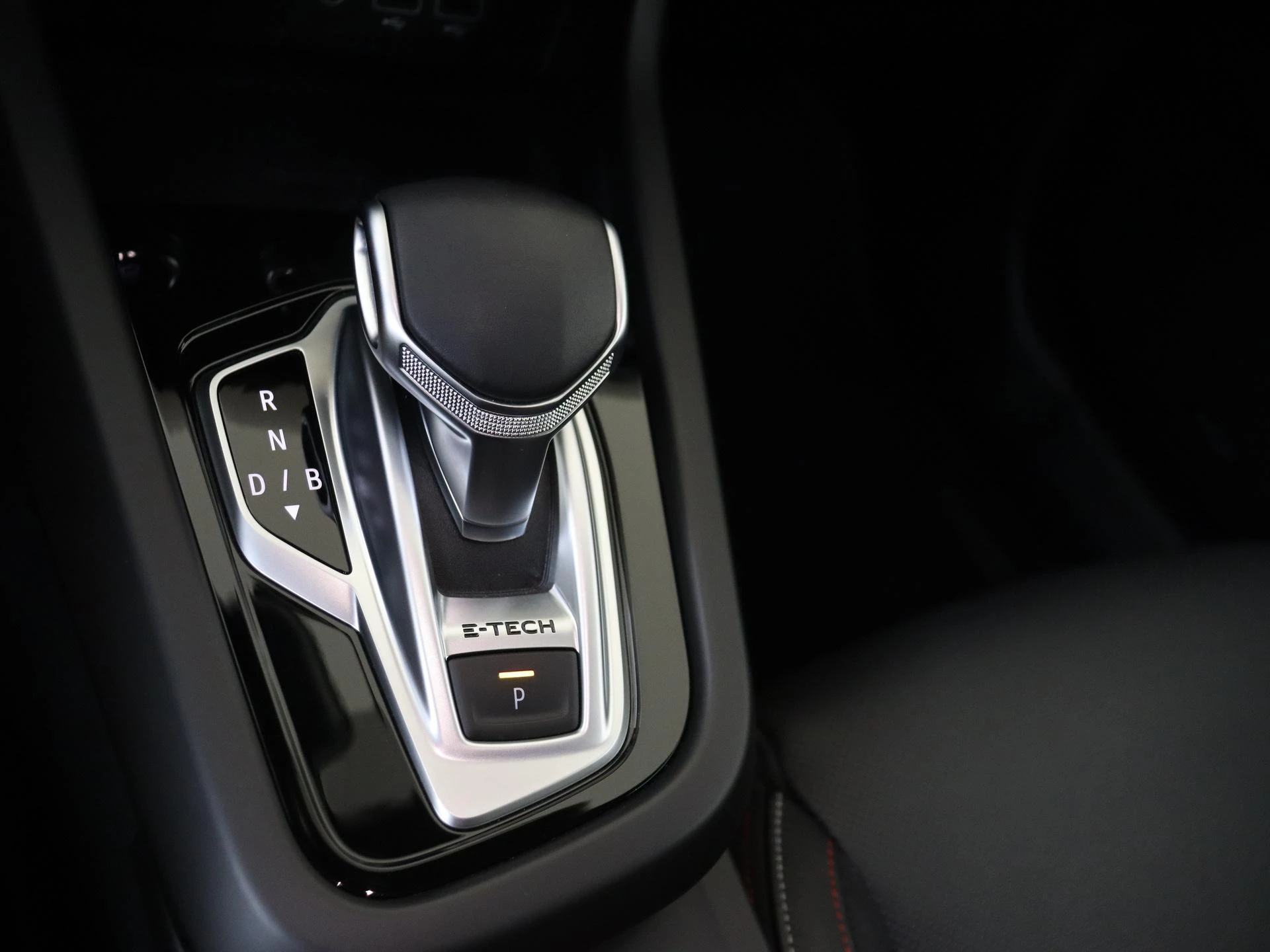 Renault-Arkana-image-14