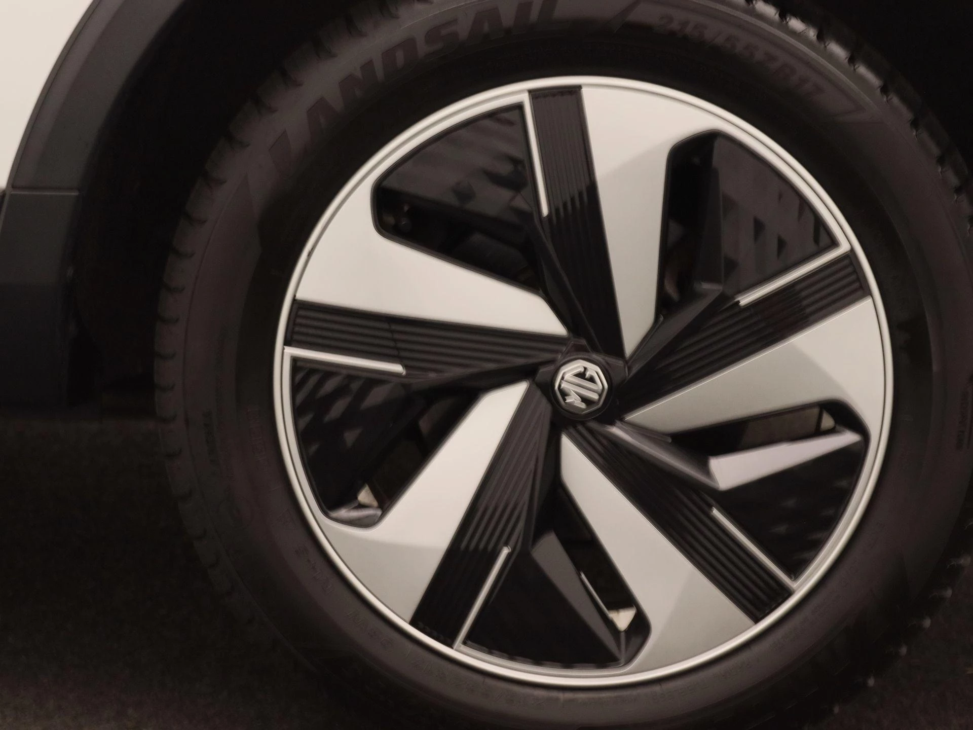 MG-ZS EV-image-14