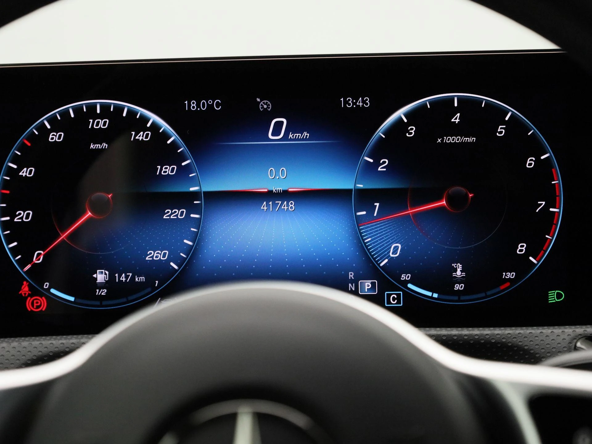 Mercedes-Benz-A-Klasse-image-7