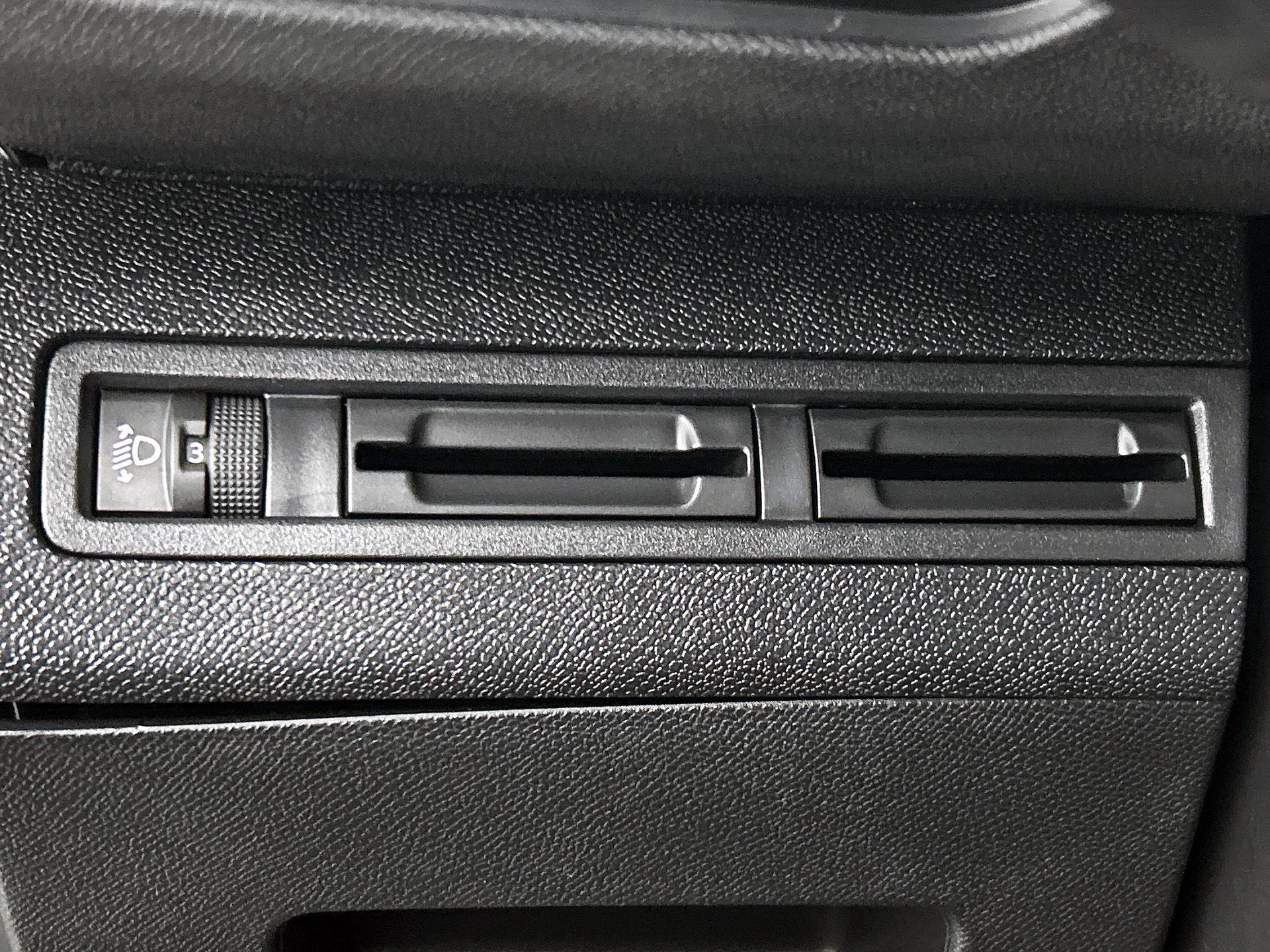 Peugeot-5008-image-36