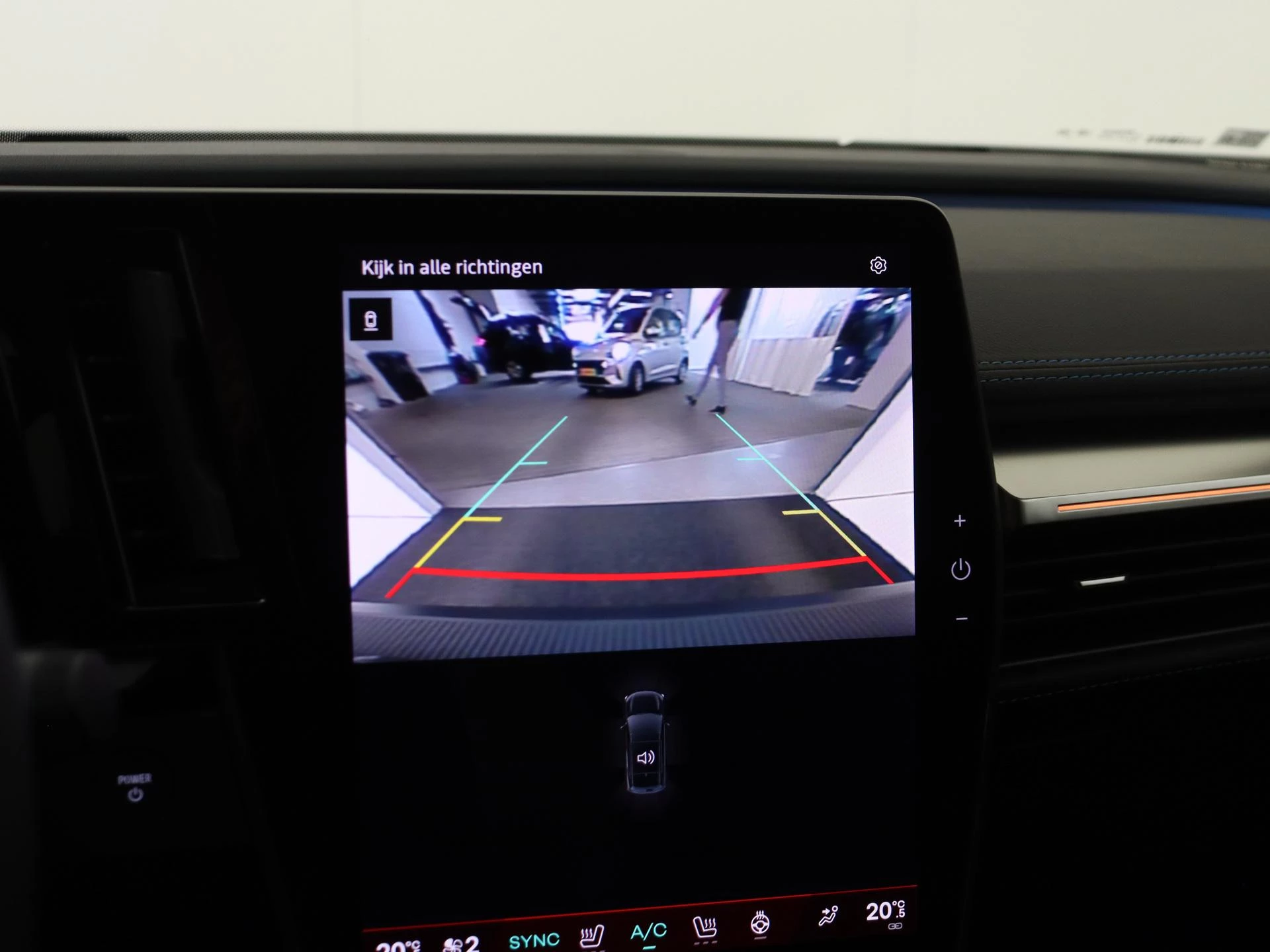 Renault-Scénic-image-16