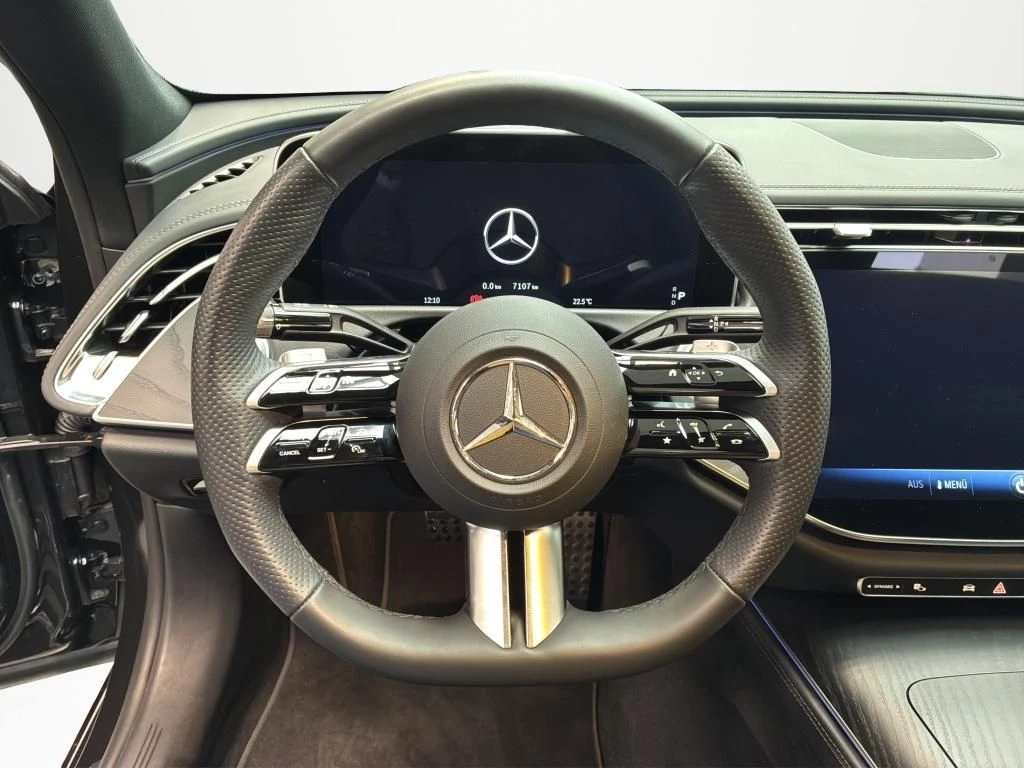 Mercedes-Benz E-Klasse 200 AMG ADV. AIRMATIC HINTERACHSLENKUNG AMG LineW214 E 200 AMG ADV. AIRMATIC HINTERACHSLENKUNG AMG Line