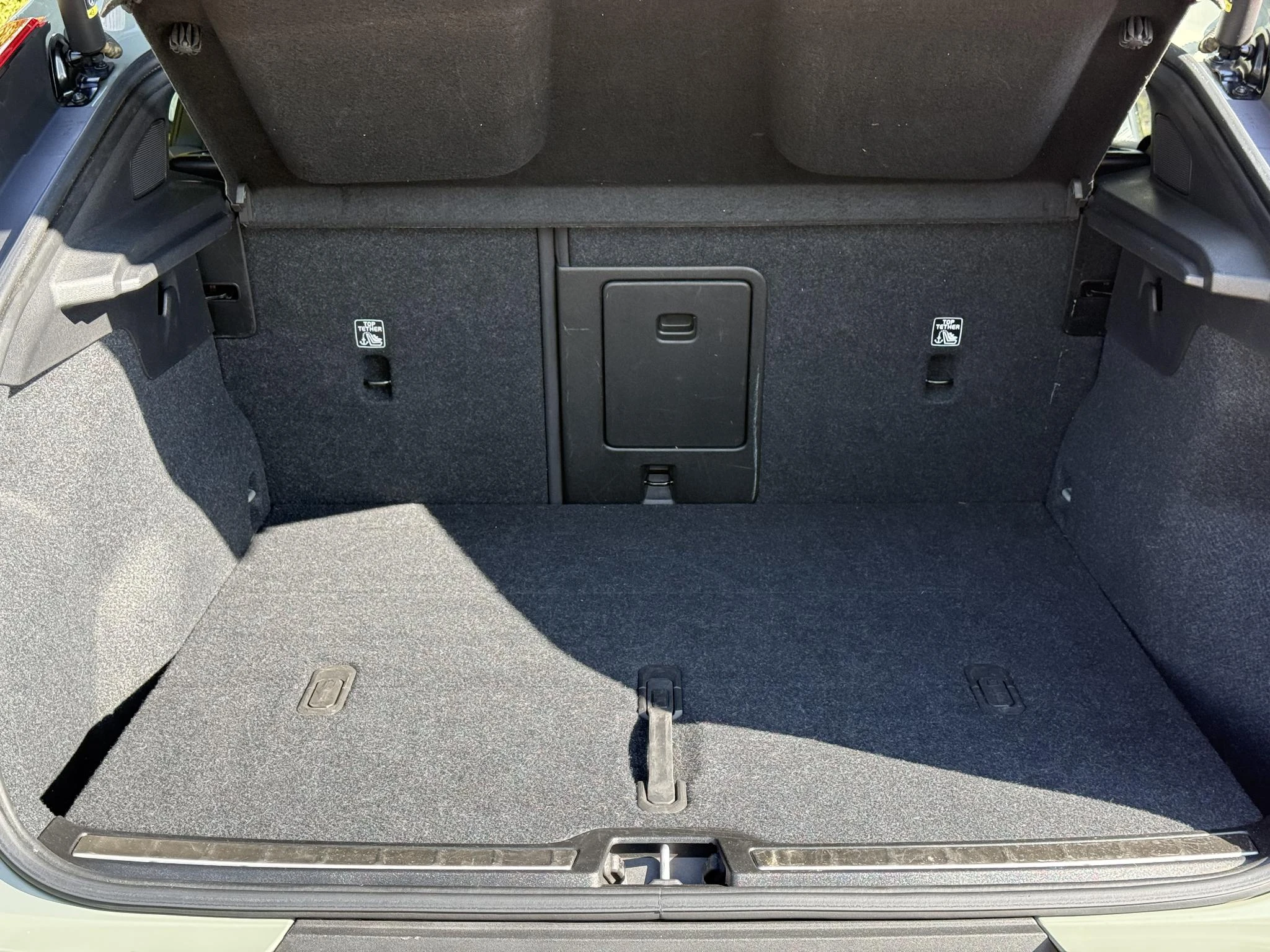 Volvo-C40-image-7