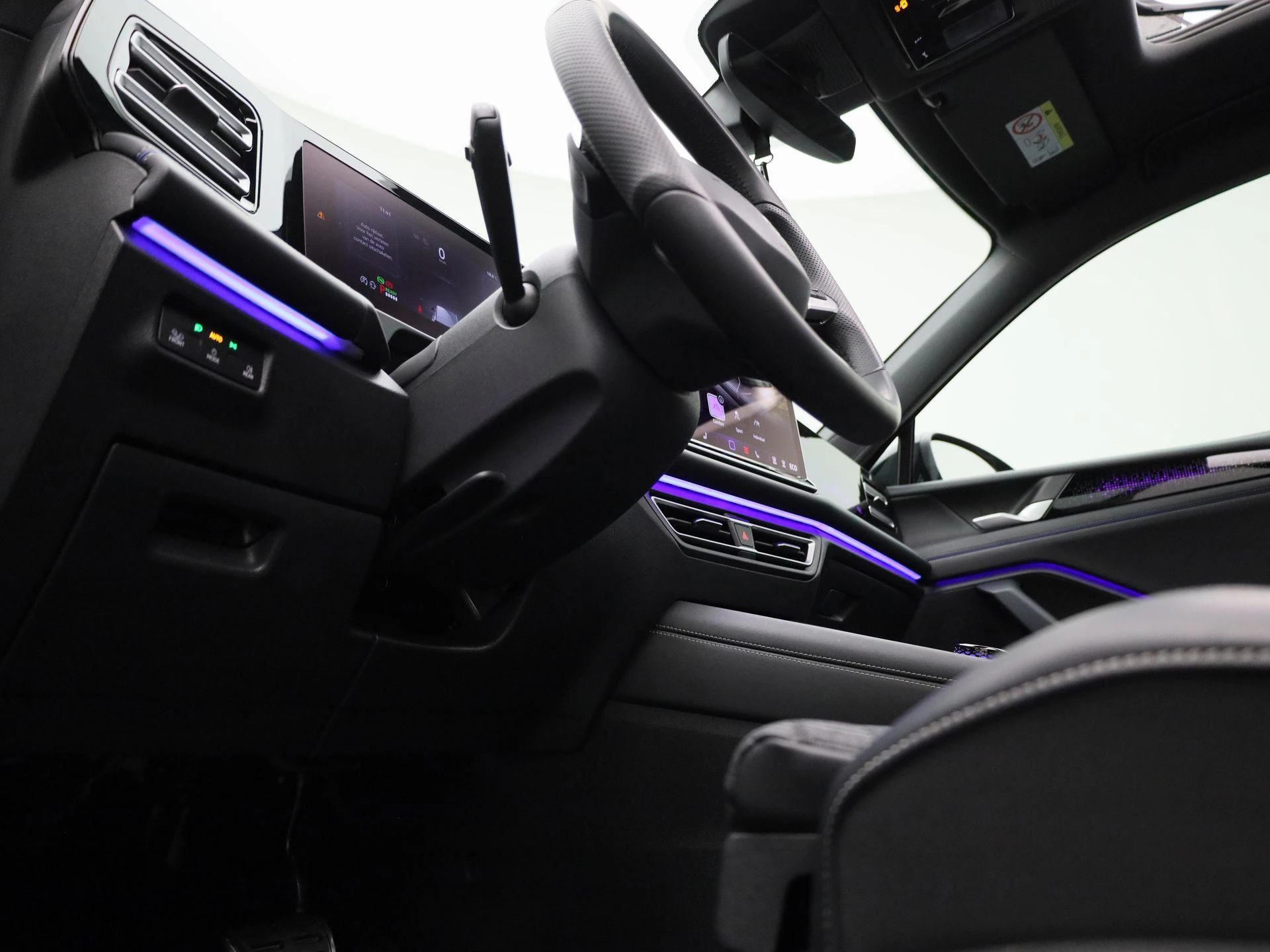 Volkswagen-Tiguan-image-45