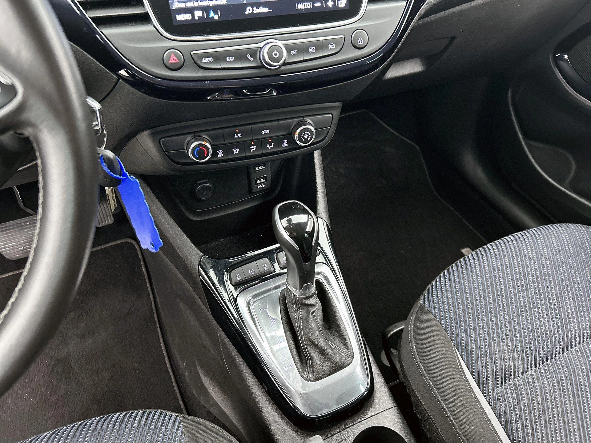 Opel Crossland X 1.2 Turbo 120 Jaar Edition