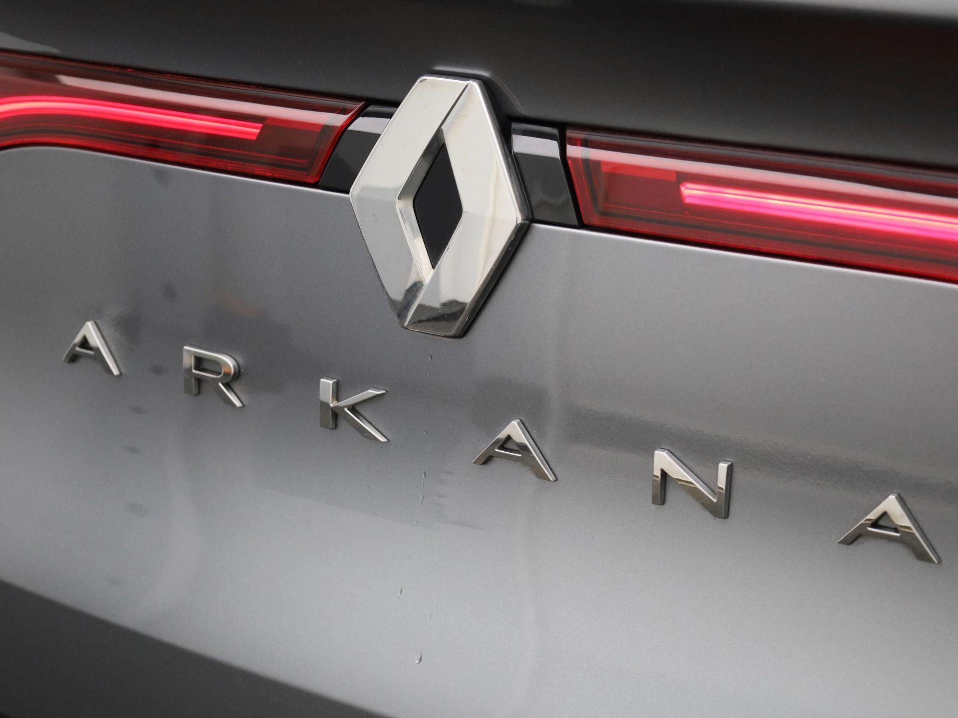 Renault Arkana 1.6 E-Tech Hybrid 145 R.S. Line