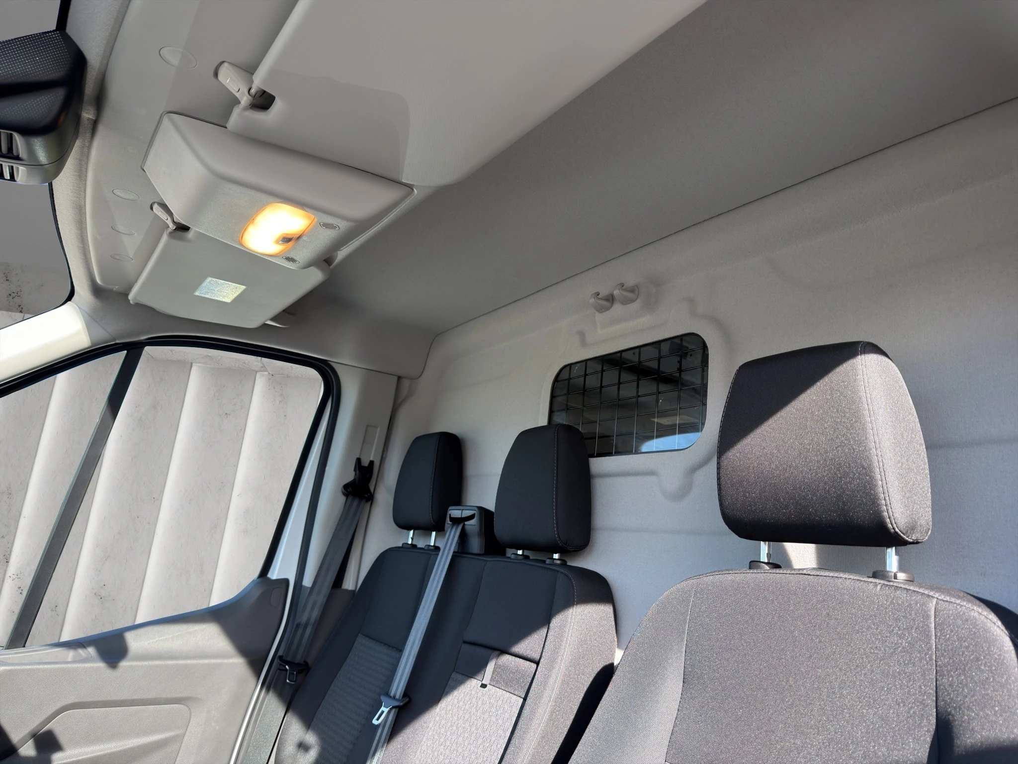 Ford-Transit-image-15