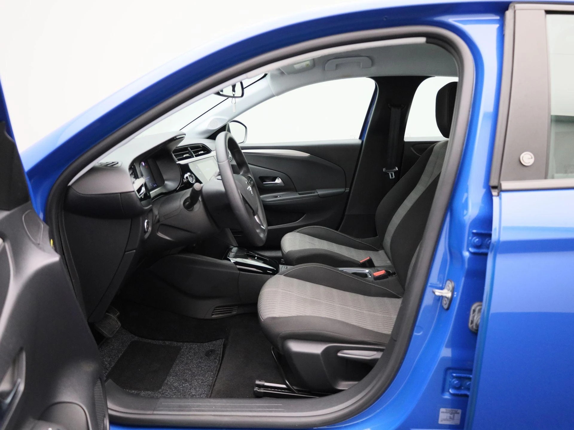 Opel-Corsa-e-image-8