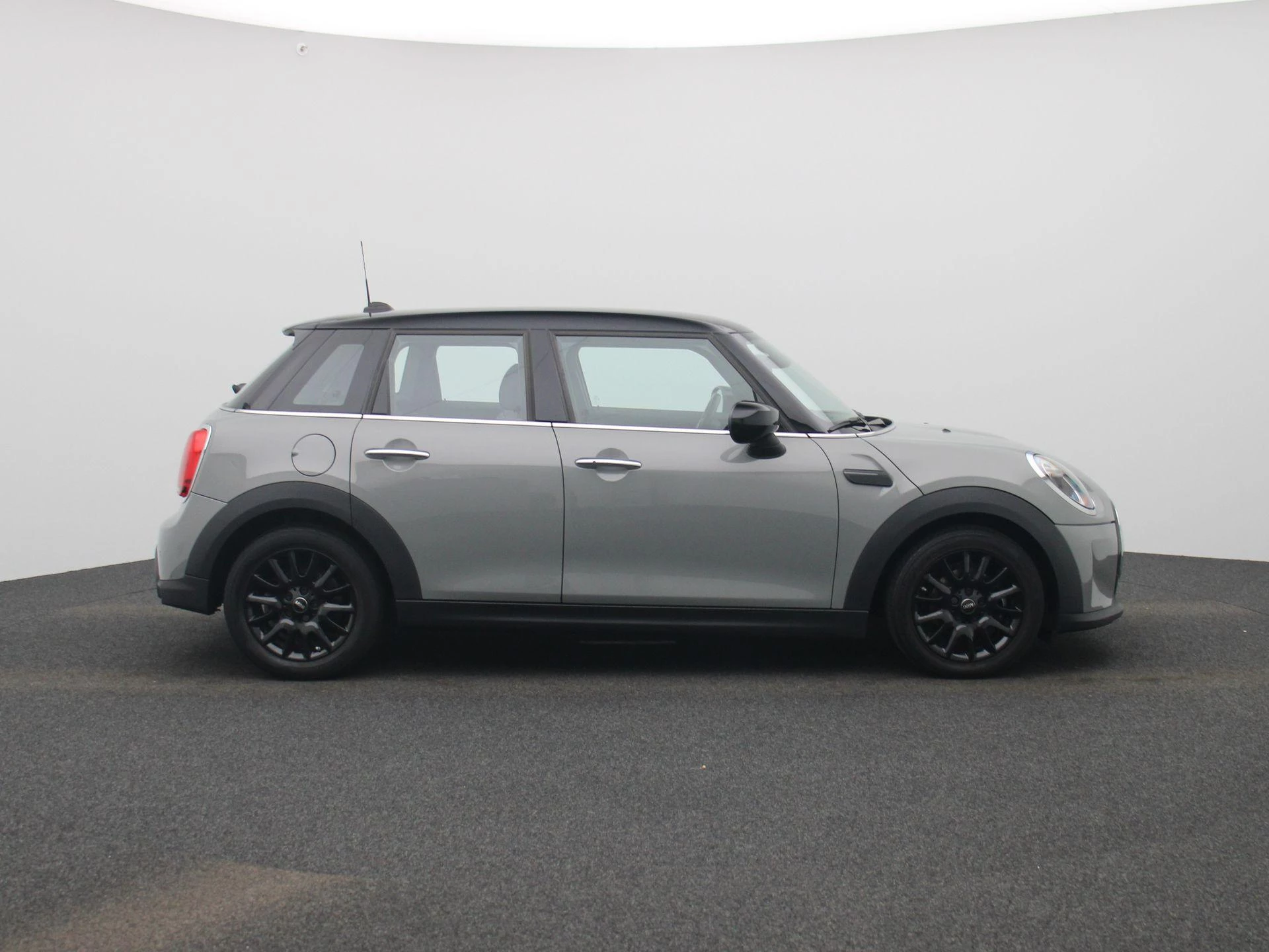 MINI 5-deurs 1.5 Cooper Business Edition
