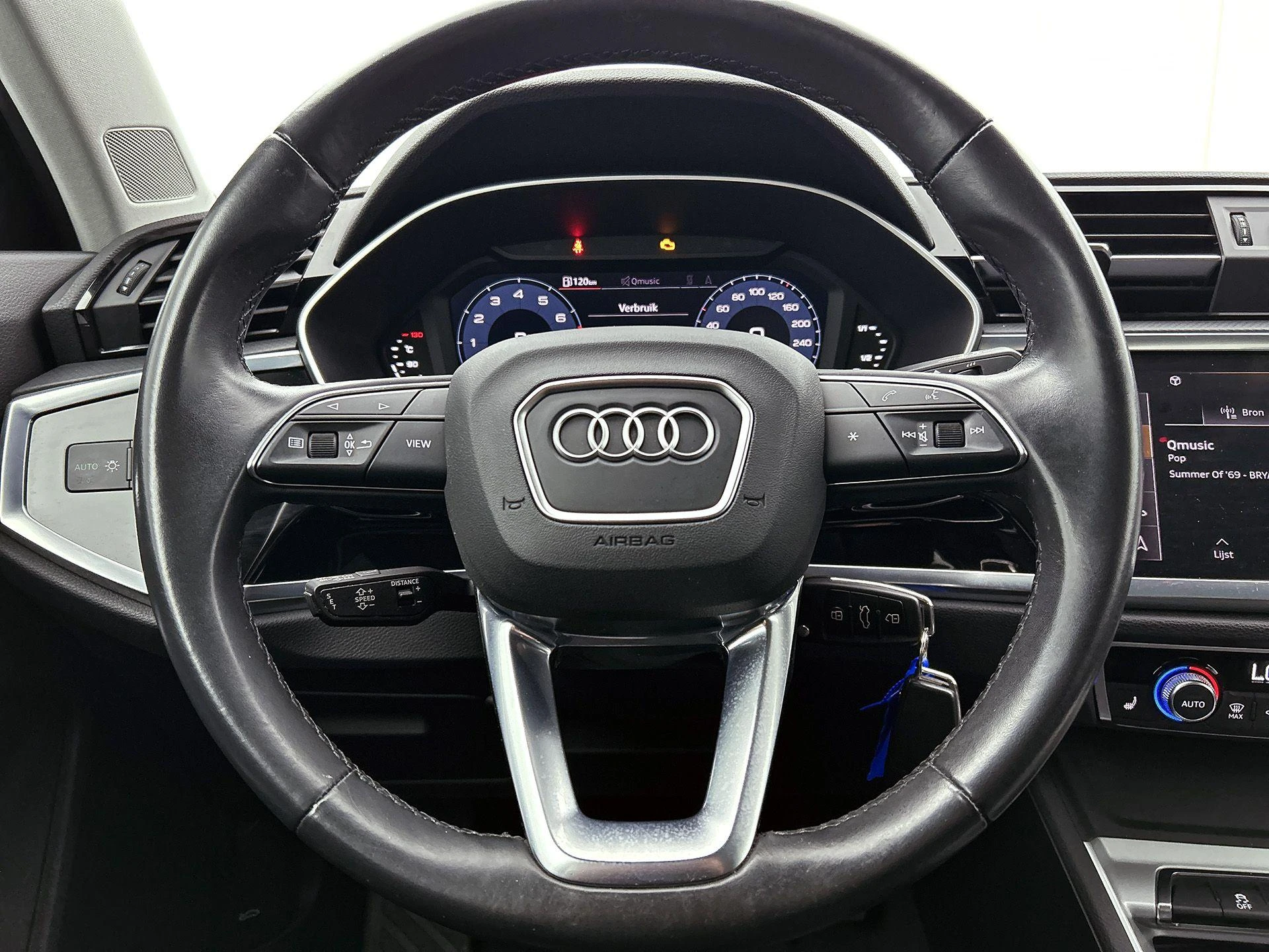 Audi-Q3-image-28