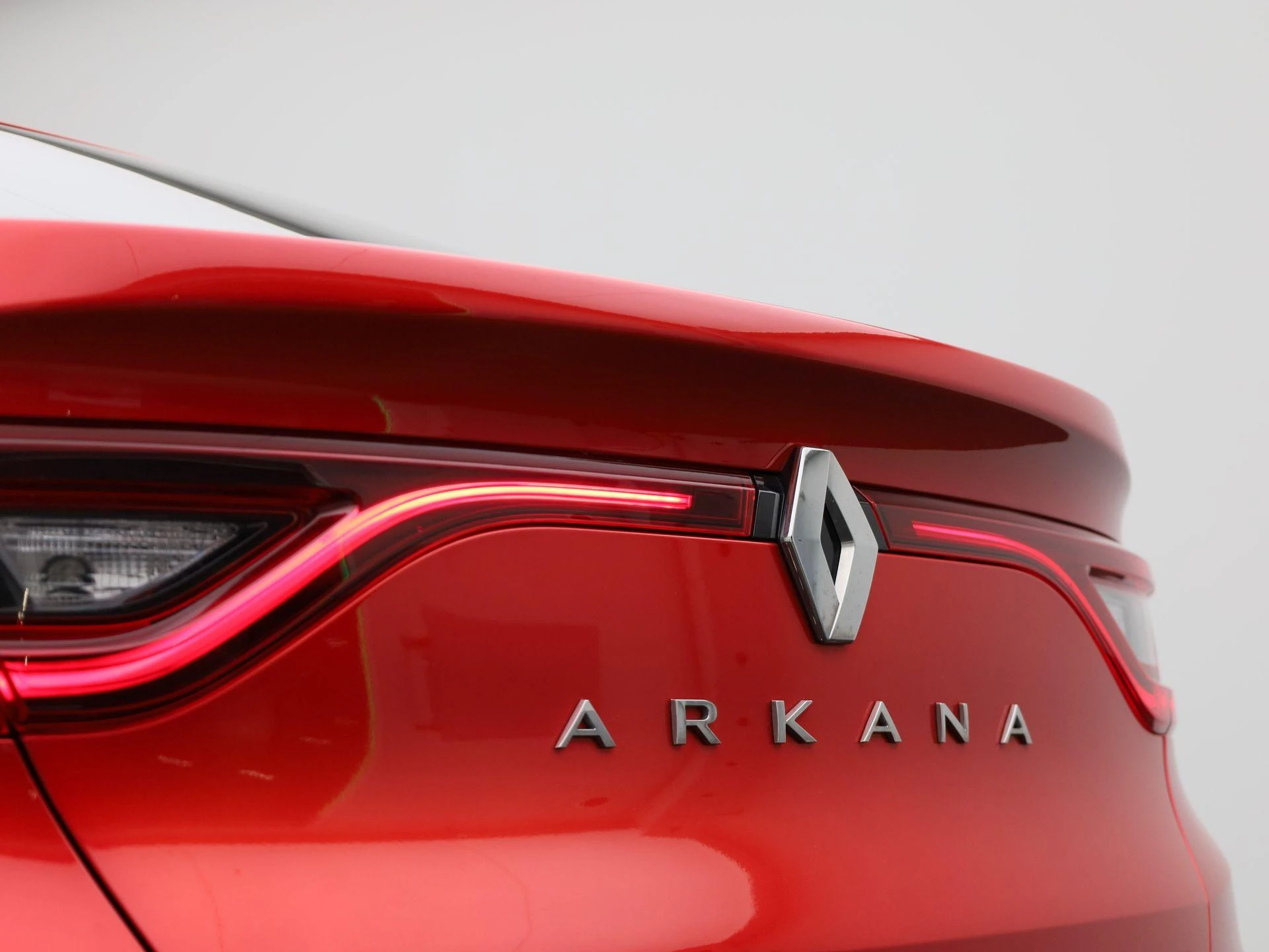 Renault-Arkana-image-38