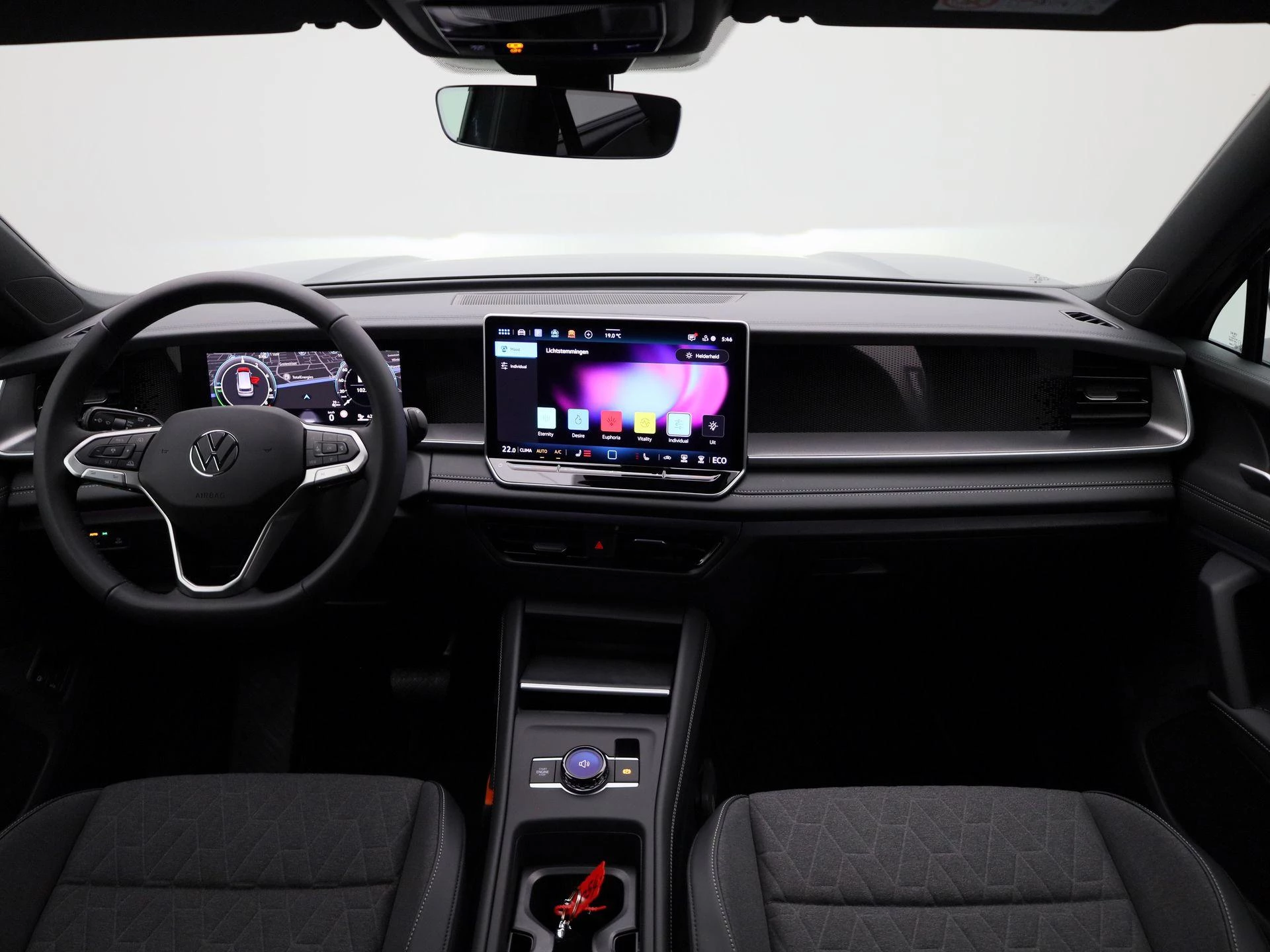 Volkswagen Tayron 1.5 eHybrid Life Edition 204PK