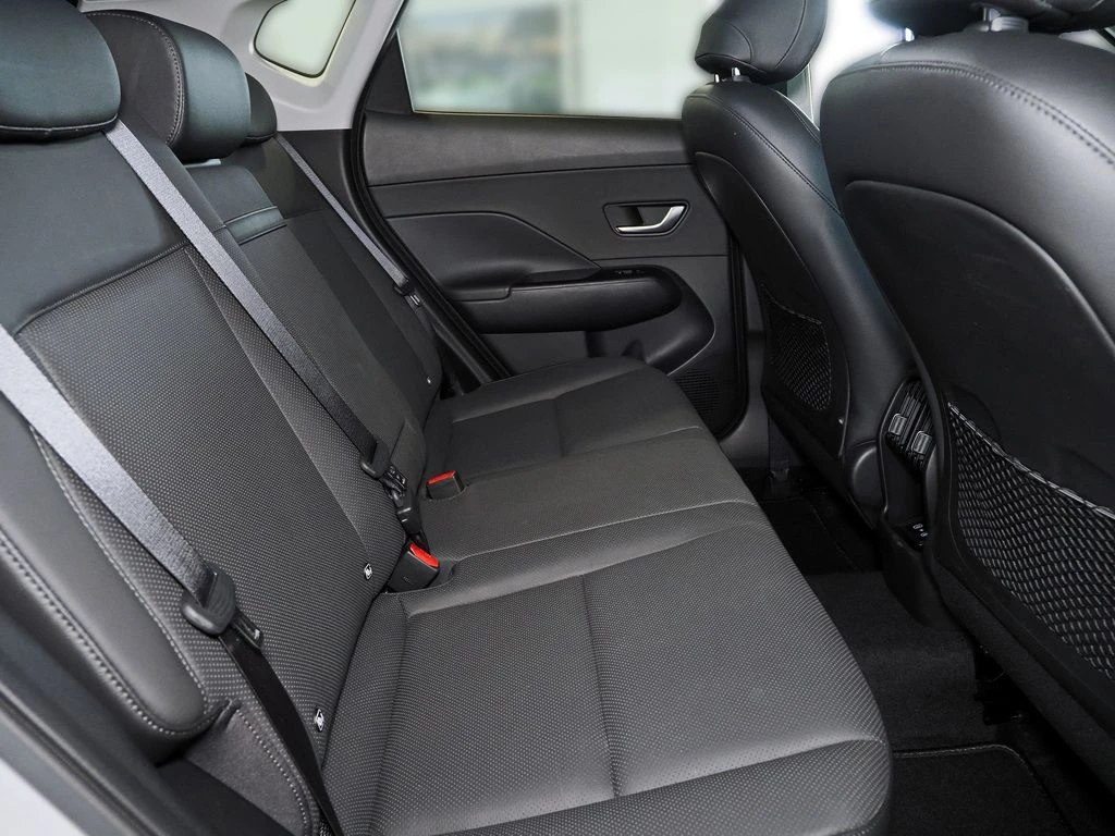 Hyundai-Kona-image-13