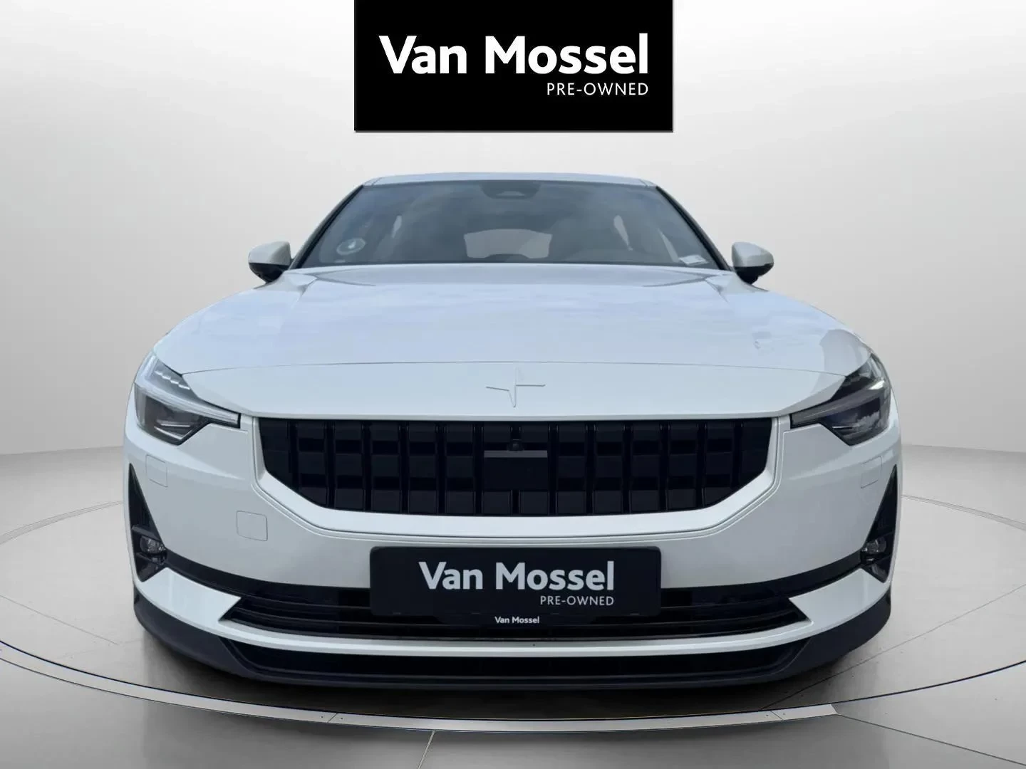 Polestar-2-image-1