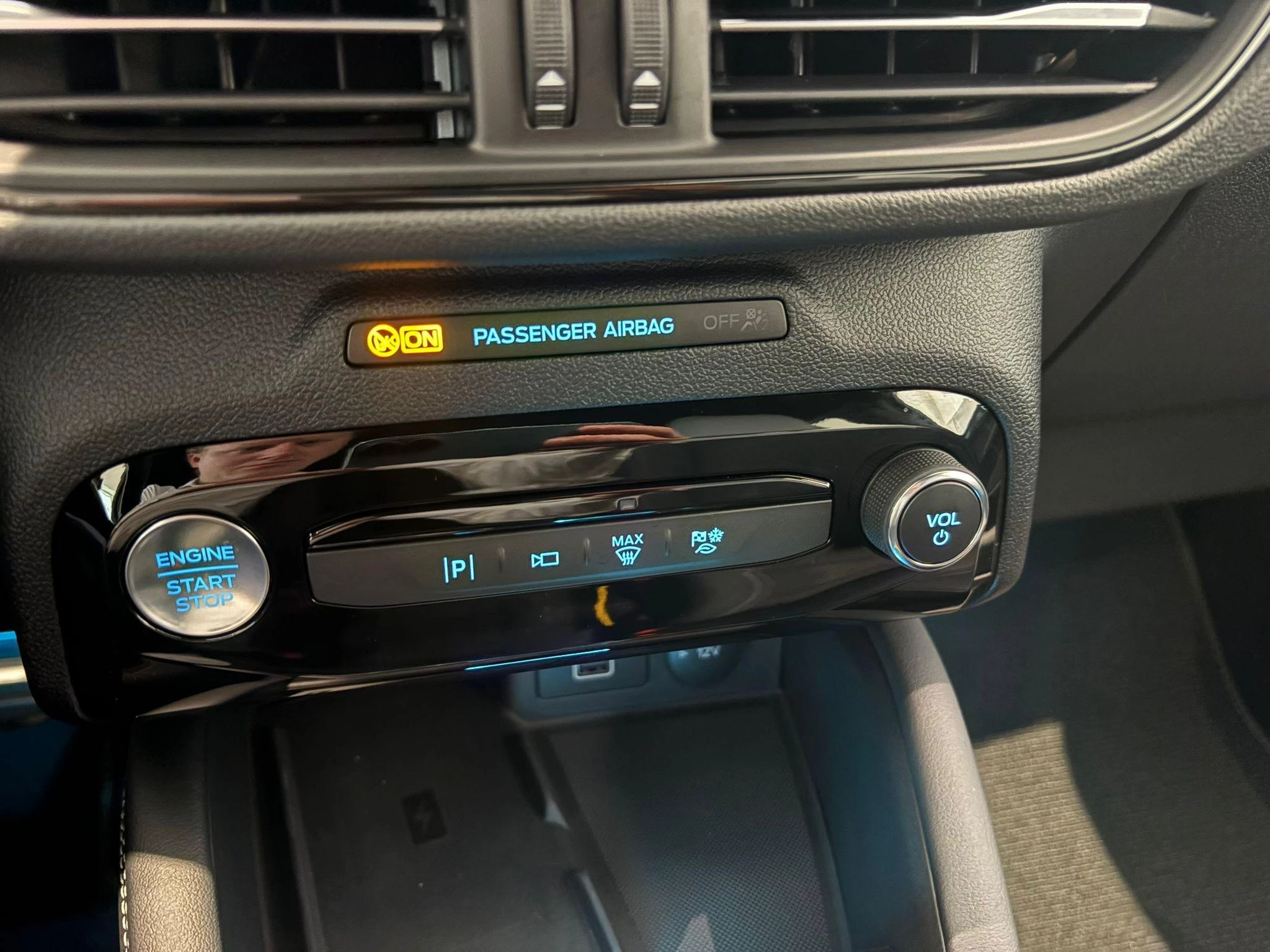 Ford-Kuga-image-23
