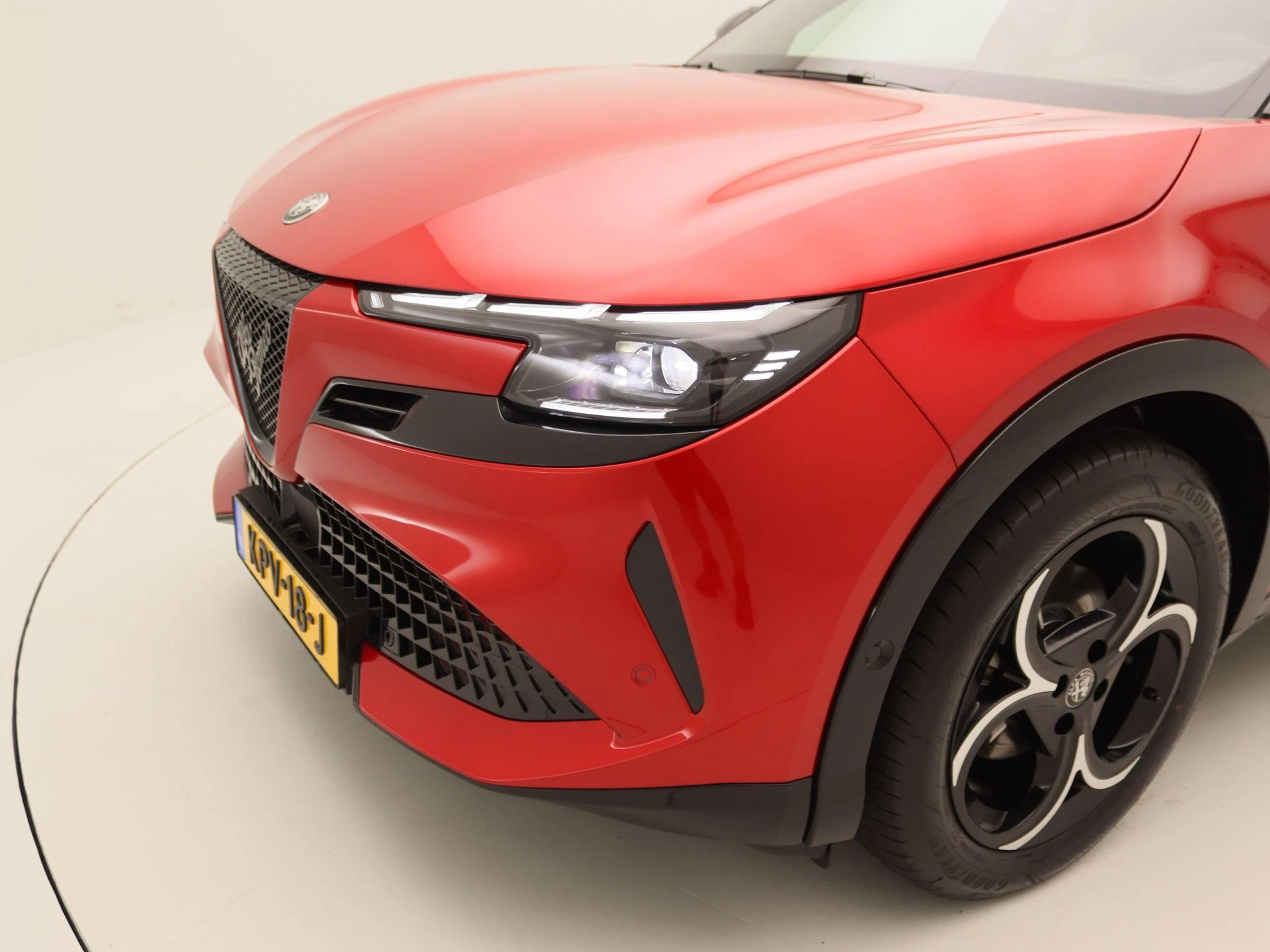 Alfa Romeo Junior Elettrica Ti 54 kWh