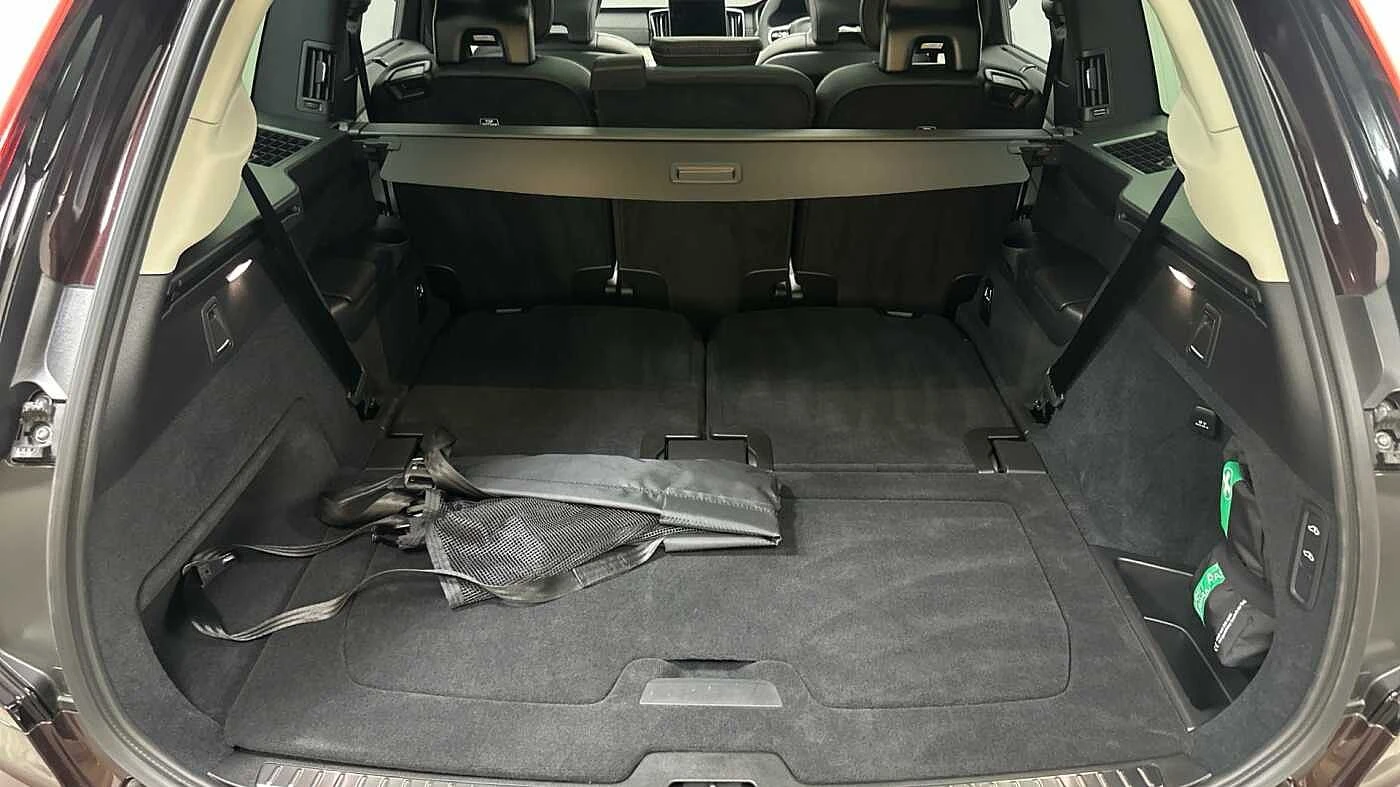 Volvo-XC90-image-16