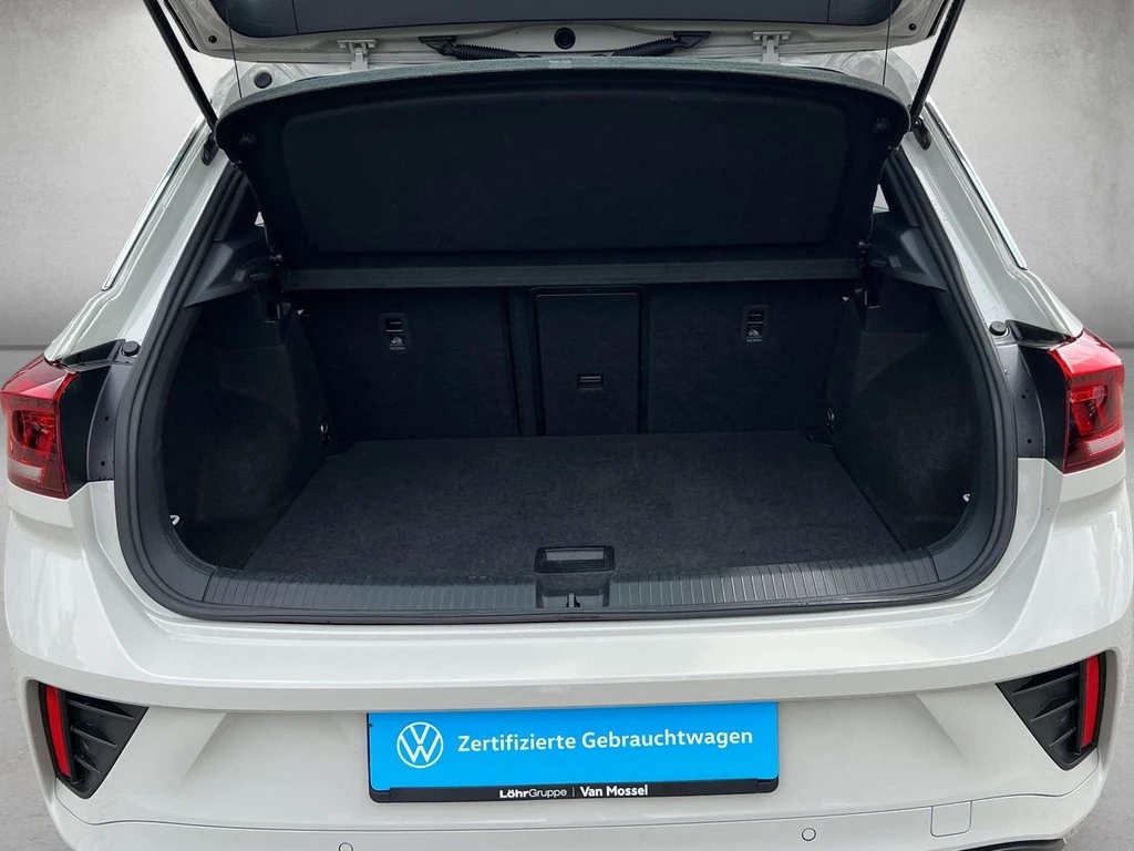 Volkswagen-T-Roc-image-4