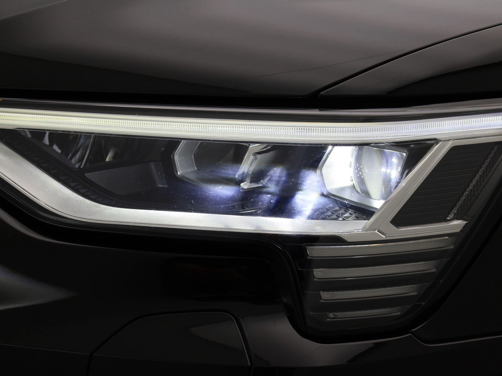 Audi-e-tron-image-14