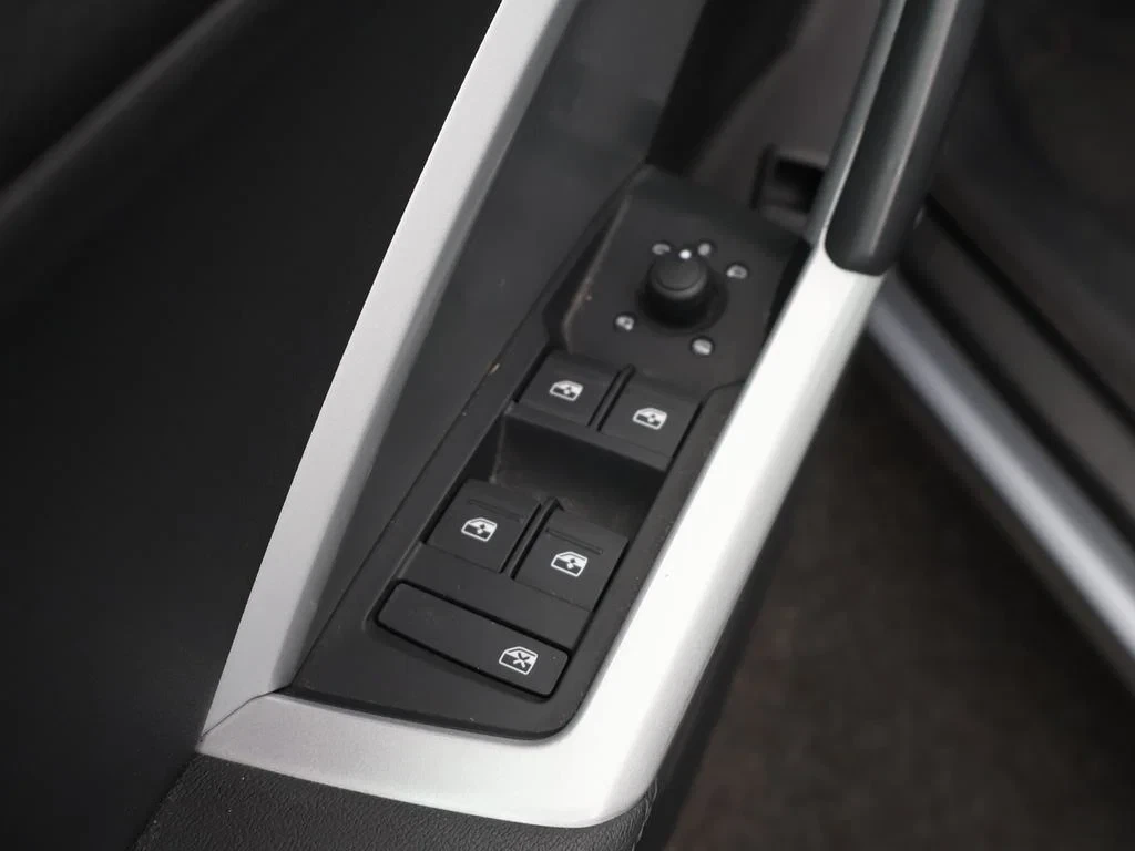 Audi-Q3-image-18