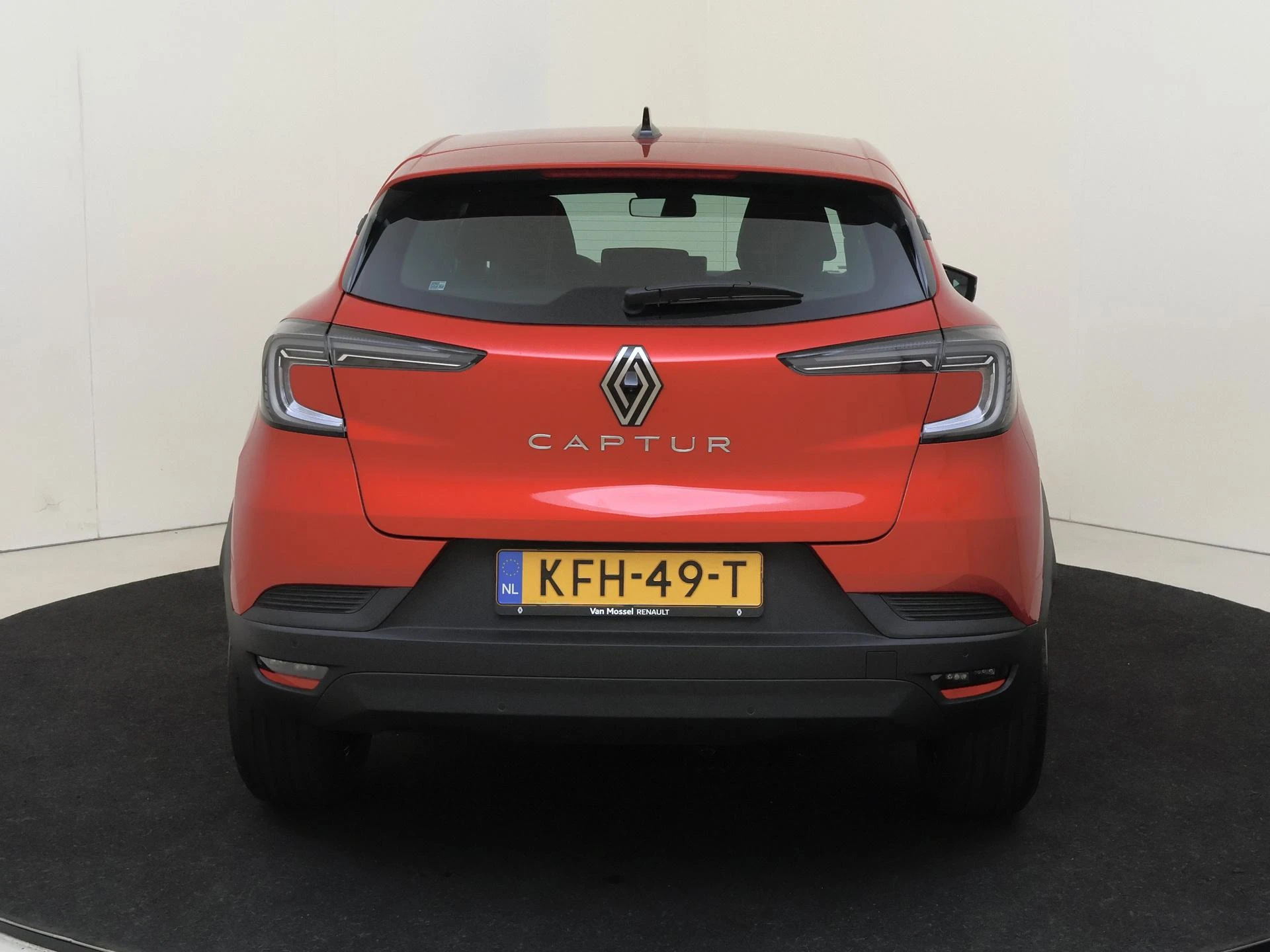 Renault-Captur-image-5
