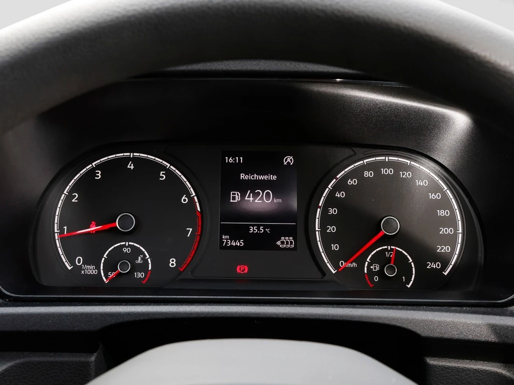Volkswagen-Caddy-image-13