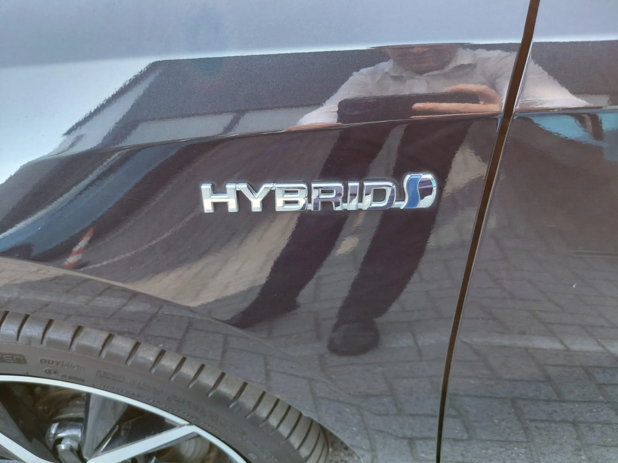 Toyota Auris Touring Sports 1.8 VVT-i Hybrid CVT Dynamic HSD