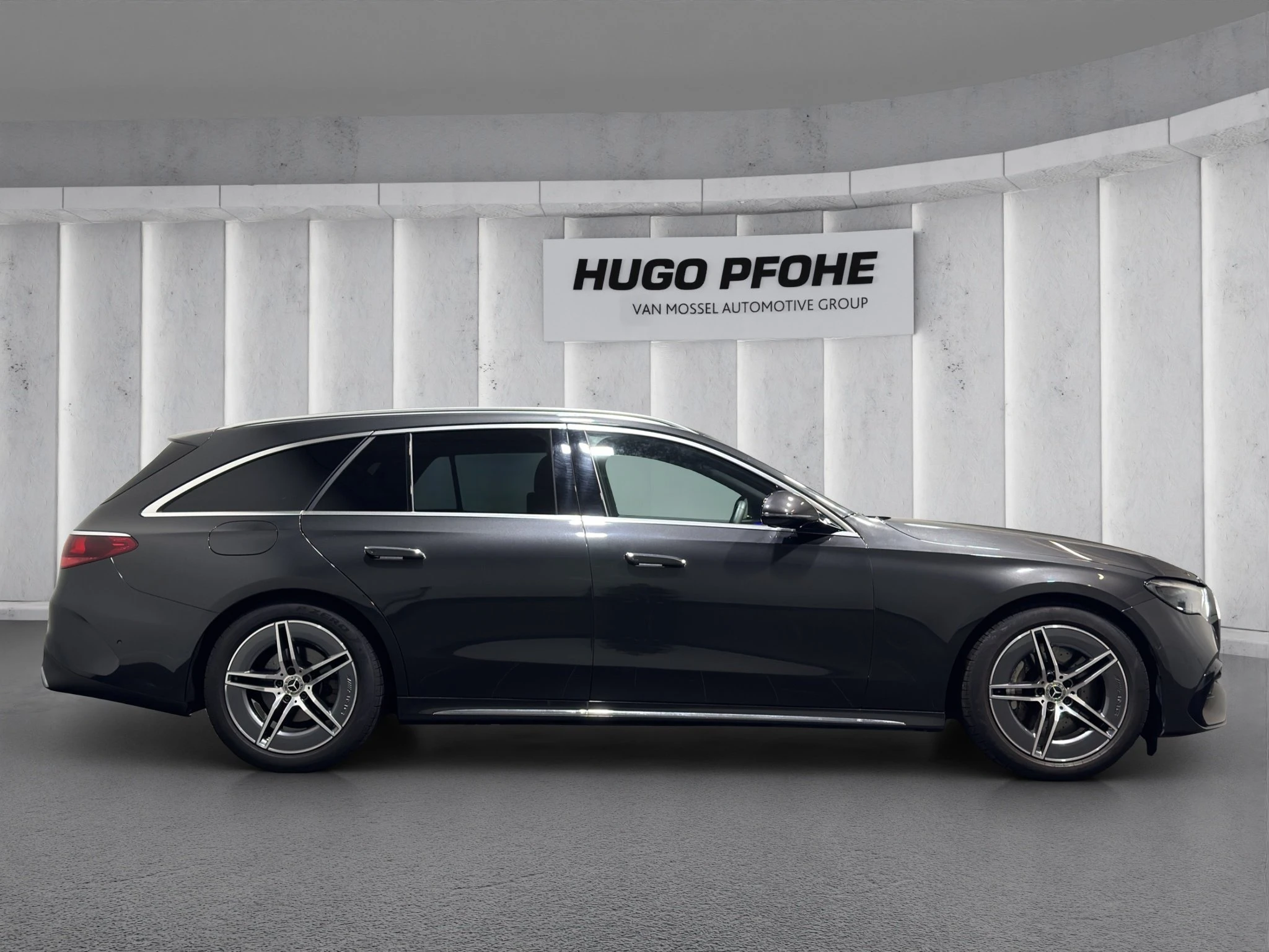 Mercedes-Benz-E-Klasse-image-5