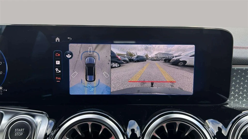 Mercedes-Benz-EQB-image-16