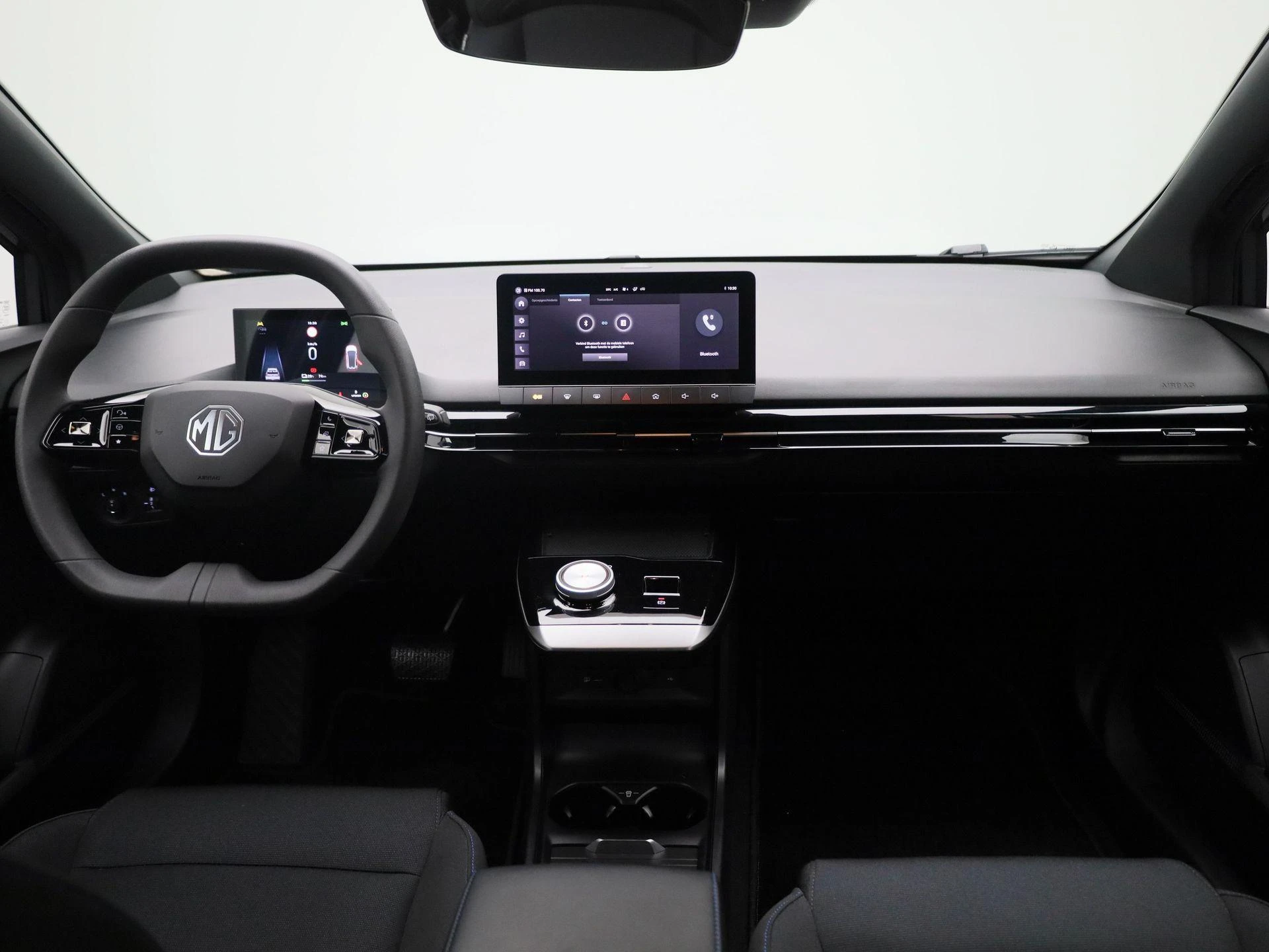 MG-MG4 EV-image-29