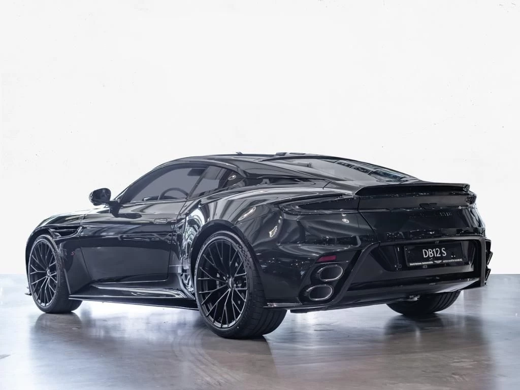 Aston Martin DB12 S Coupe Aston Martin Hamburg