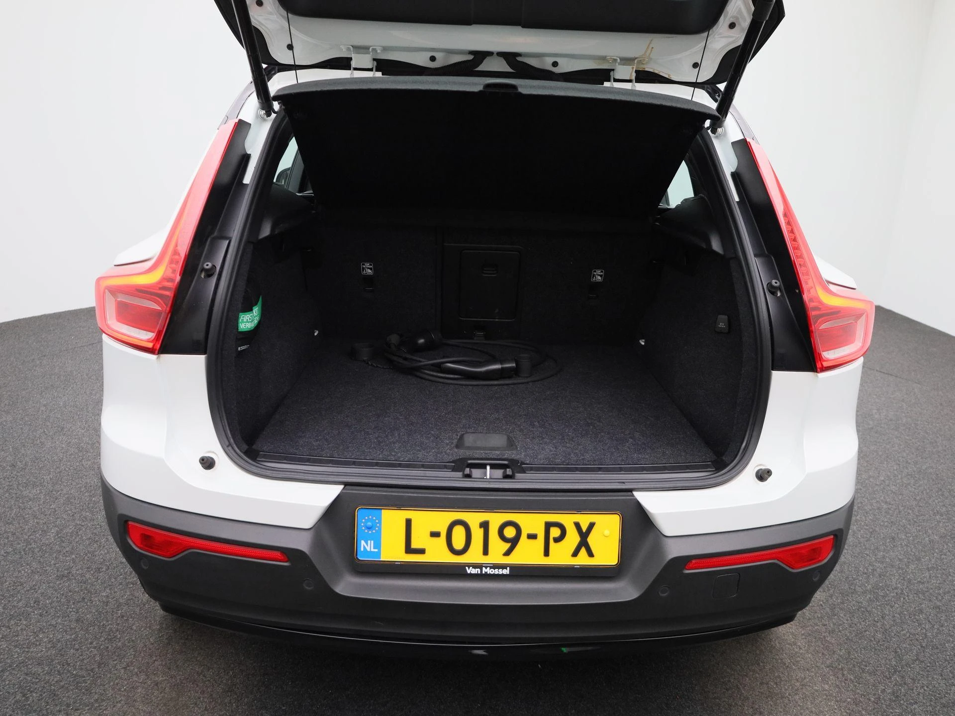 Volvo-XC40-image-12
