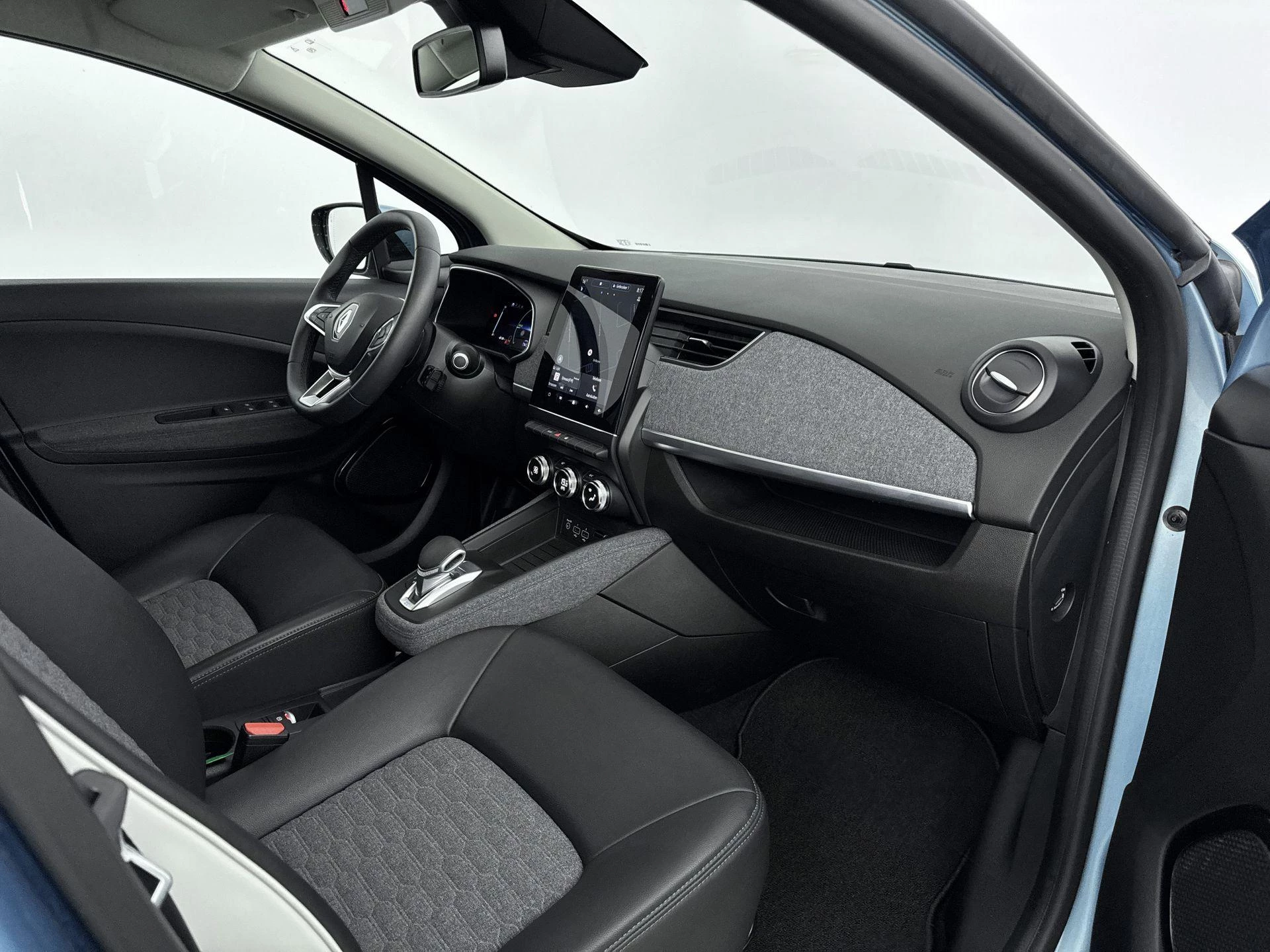 Renault-ZOE-image-19