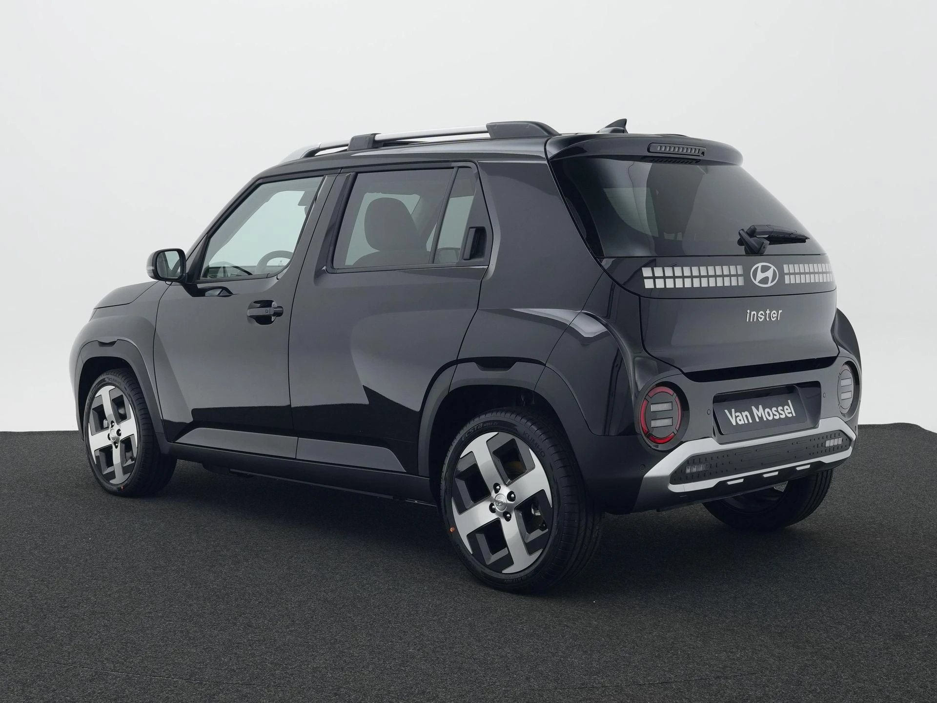 Hyundai-Inster-image-2