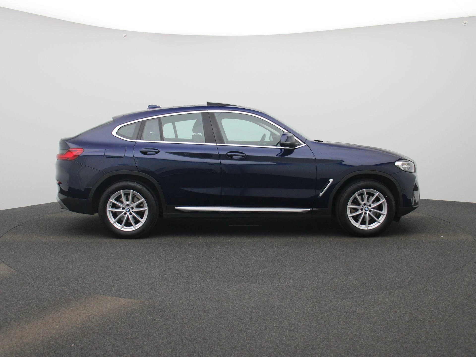 BMW-X4-image-5