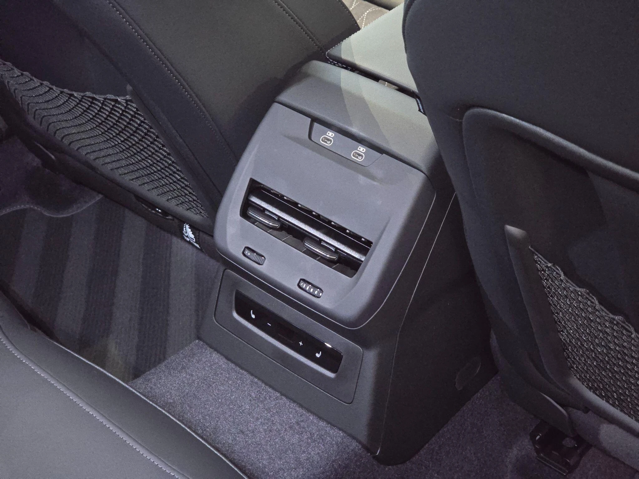 Audi-A5-image-30