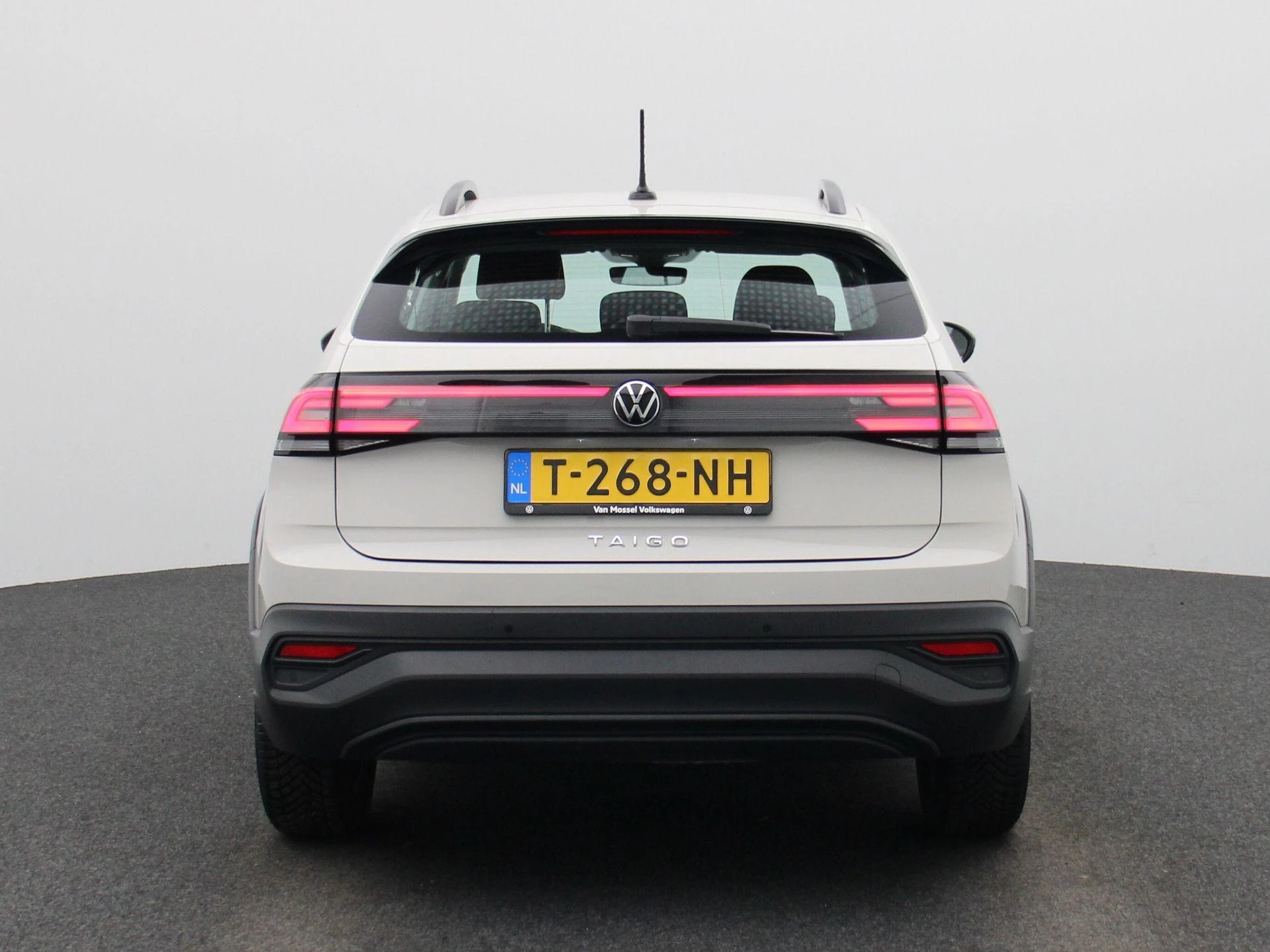 Volkswagen-Taigo-image-4