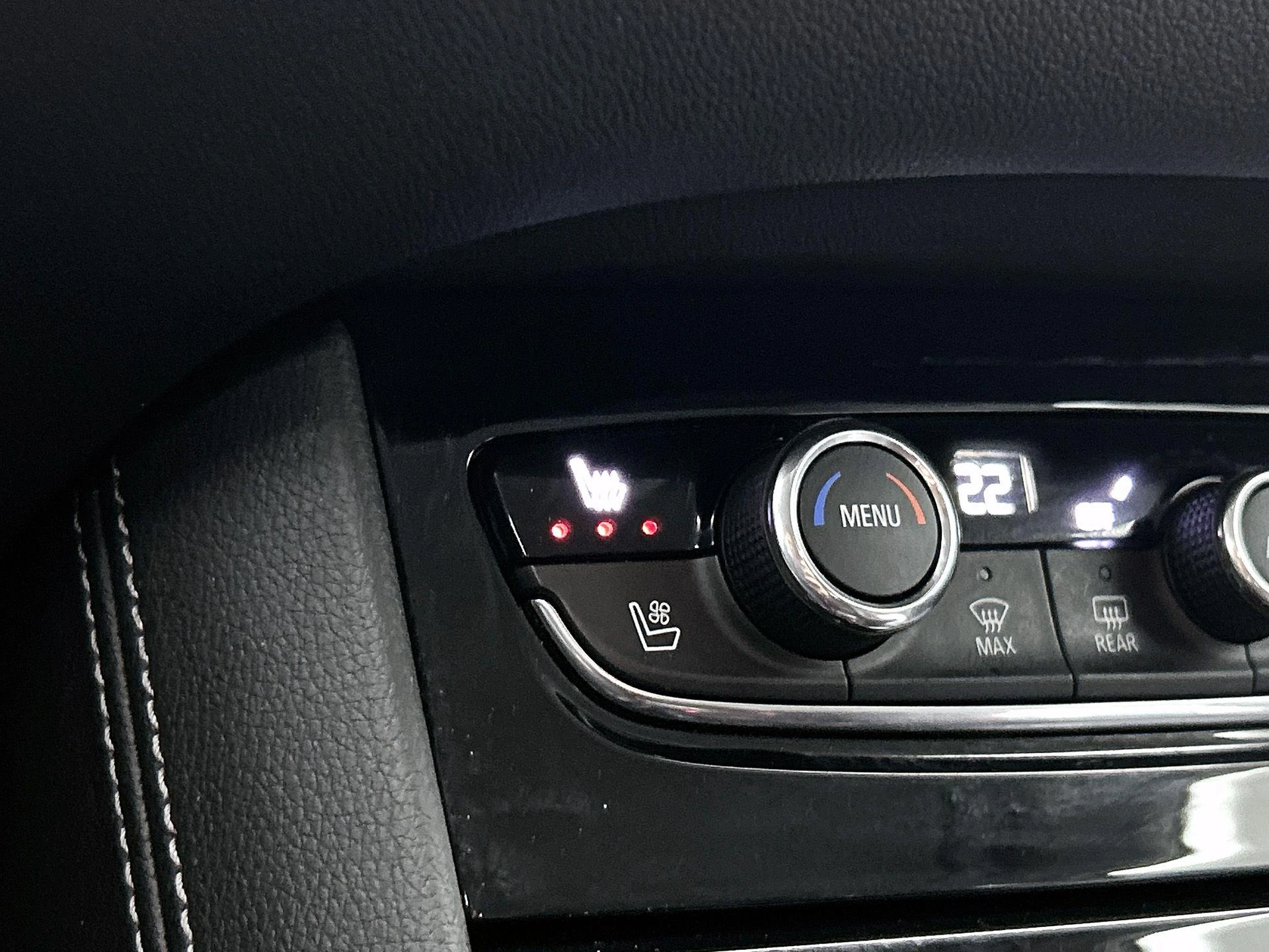 Opel-Grandland X-image-7