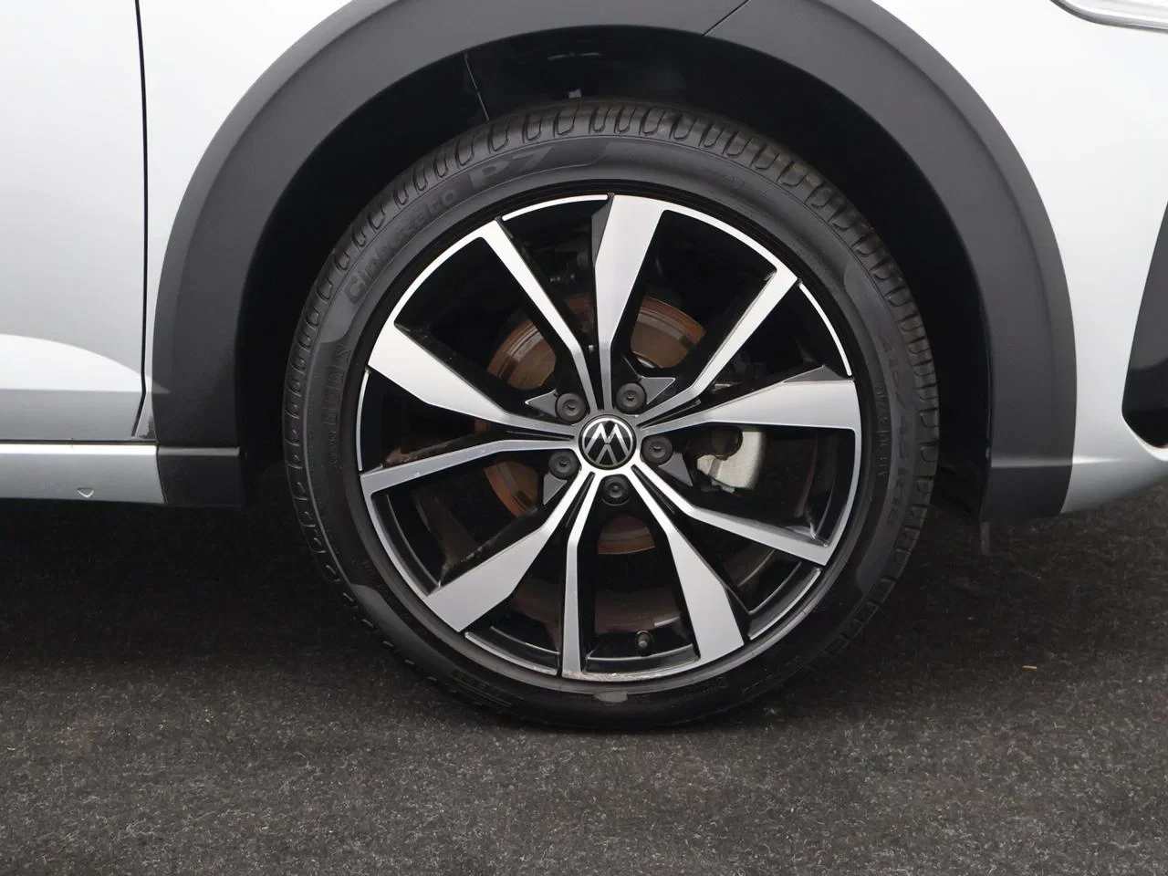 Volkswagen-Taigo-image-19