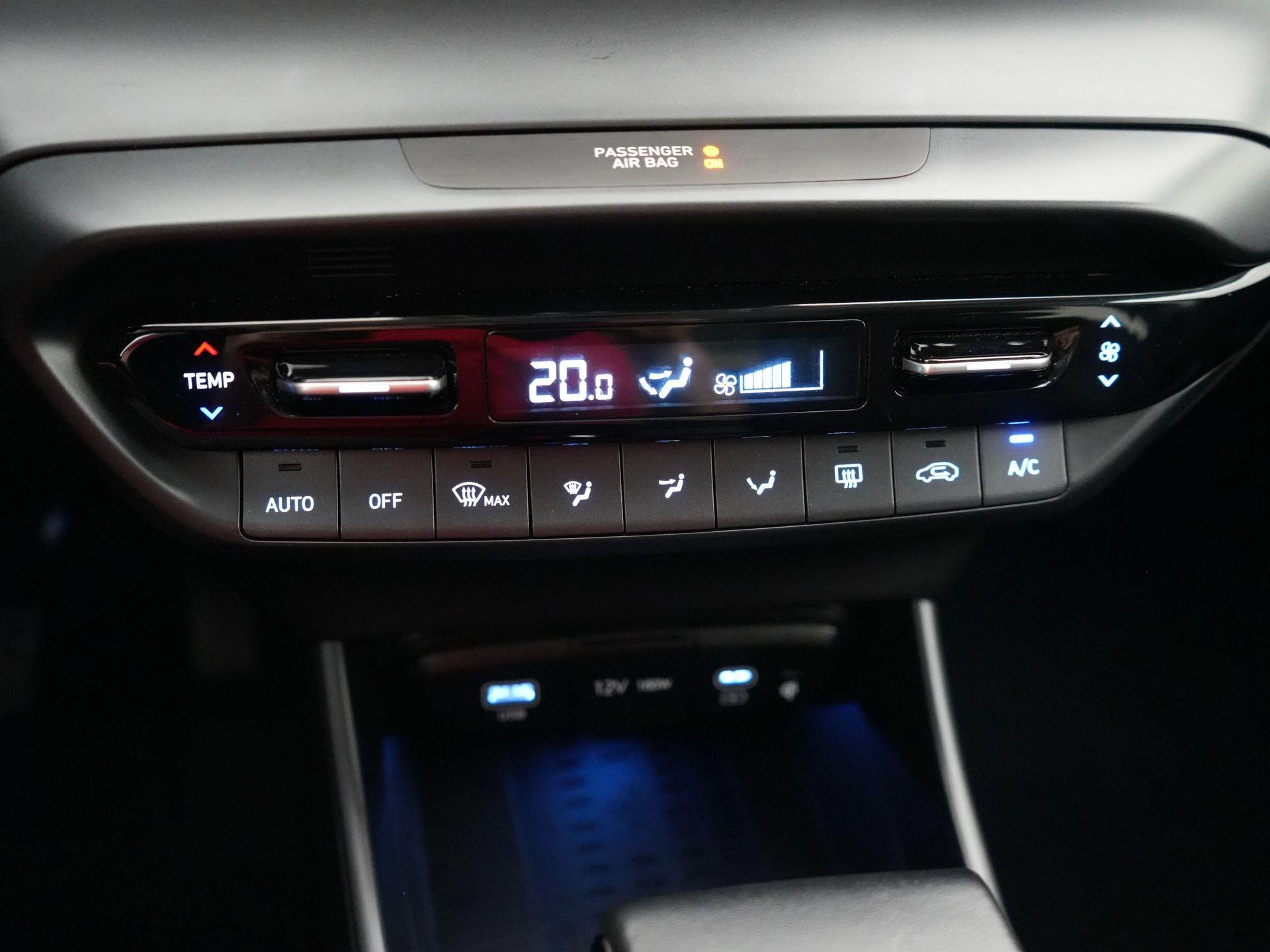 Hyundai i20 1.0 T-GDi 7-DCT 74kW Twist
