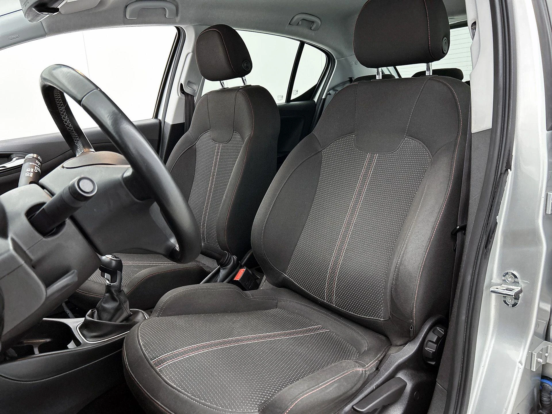 Opel-Corsa-image-31