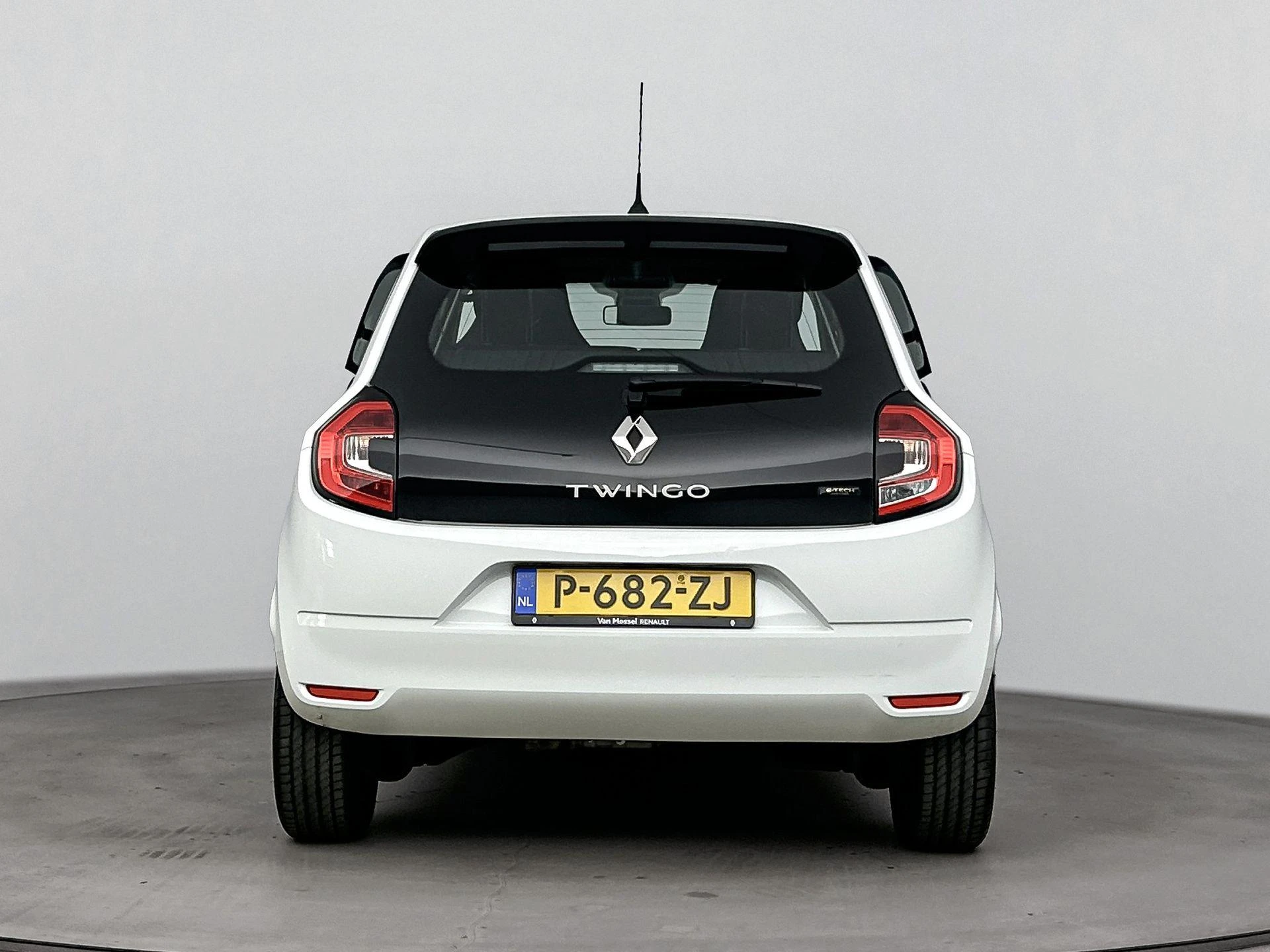 Renault-Twingo-image-2