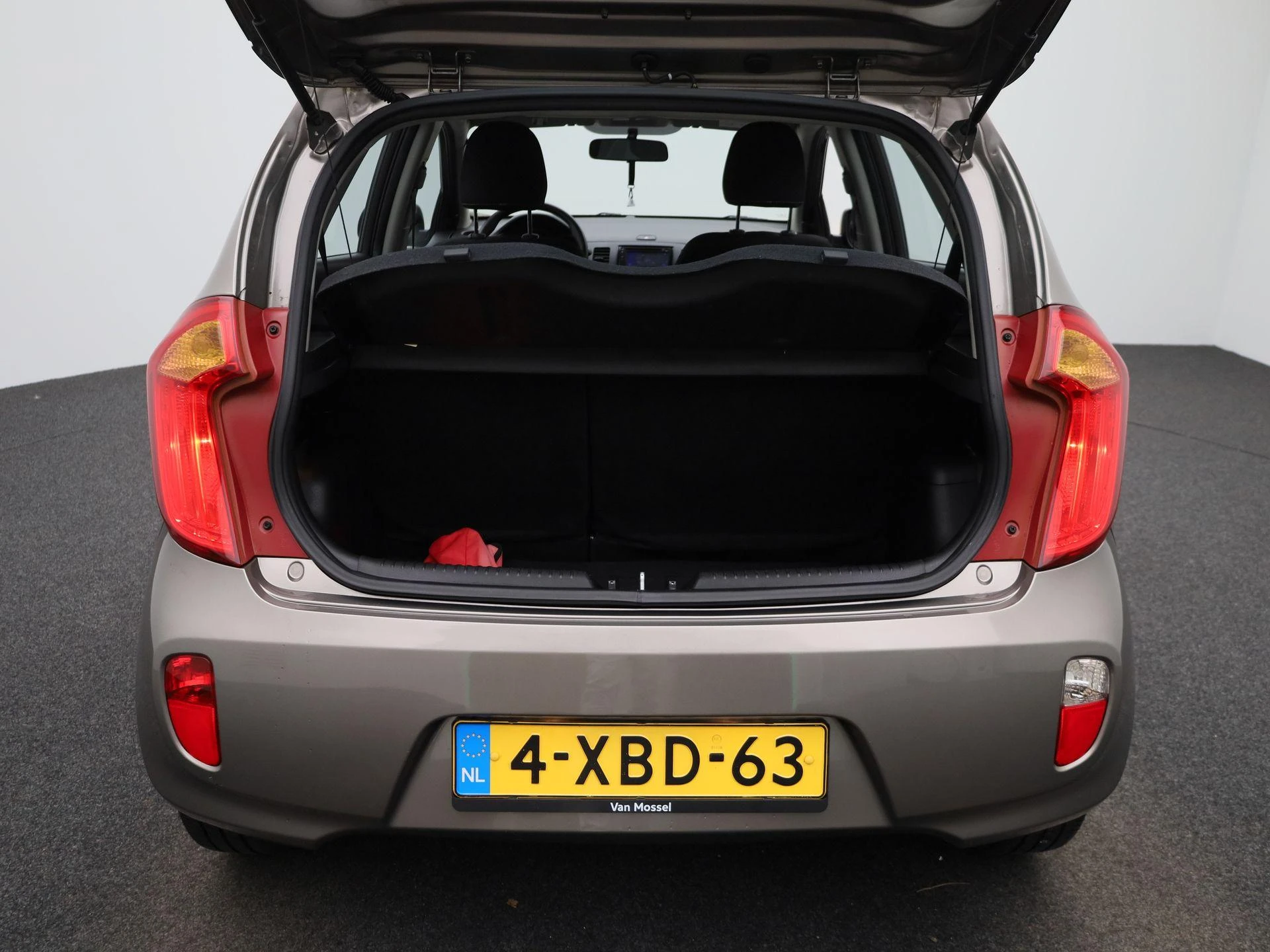 Kia-Picanto-image-10