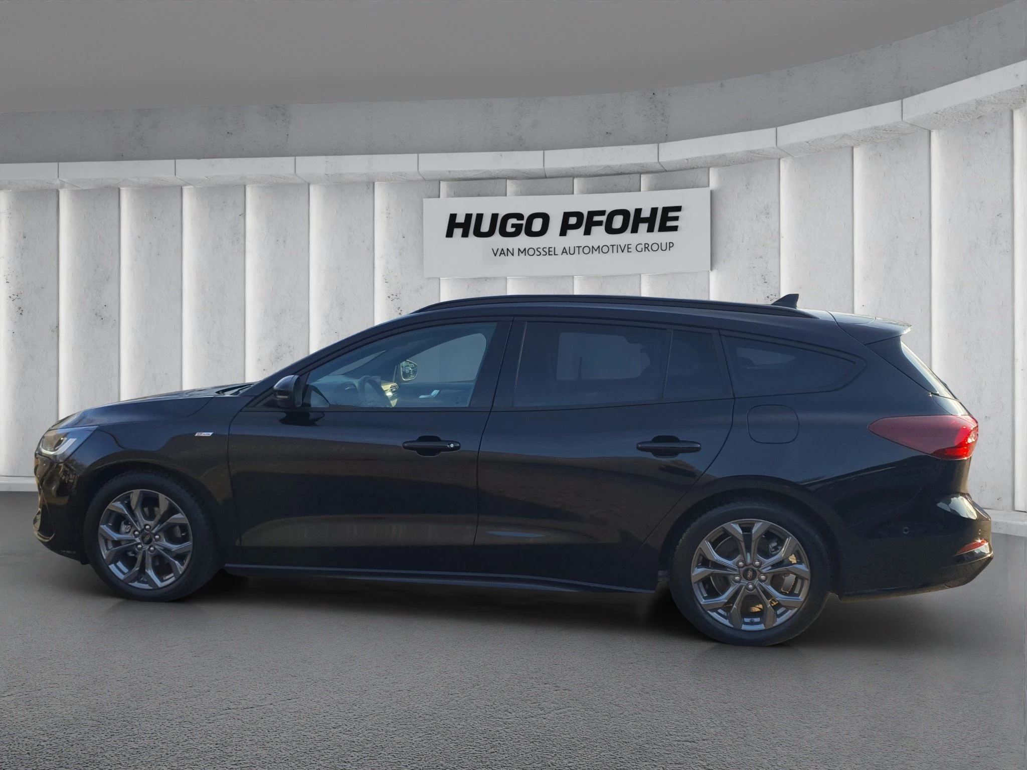 Ford Focus ST-Line Turnier AHK ACC LED Kamera