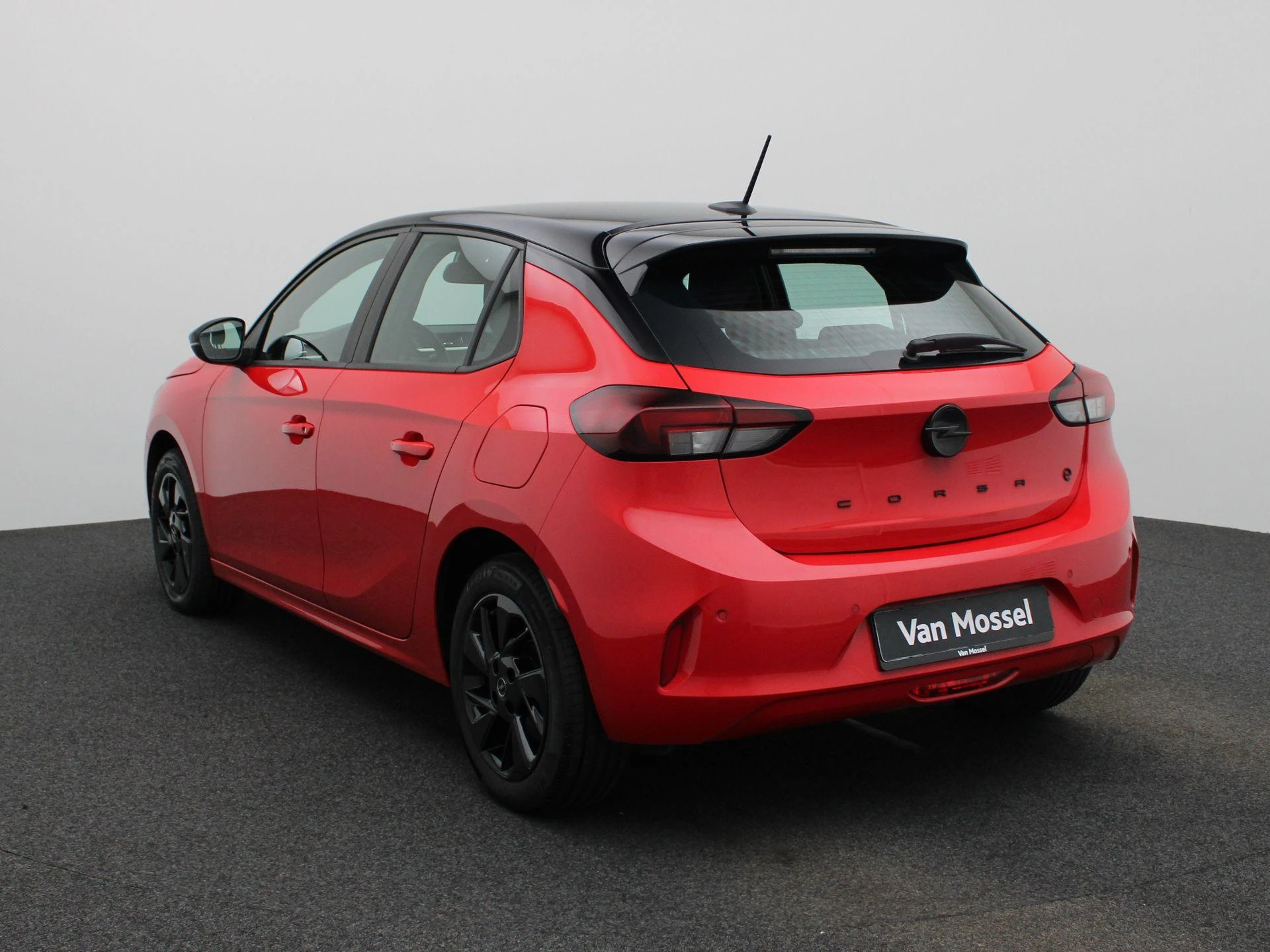 Opel-Corsa-e-image-1