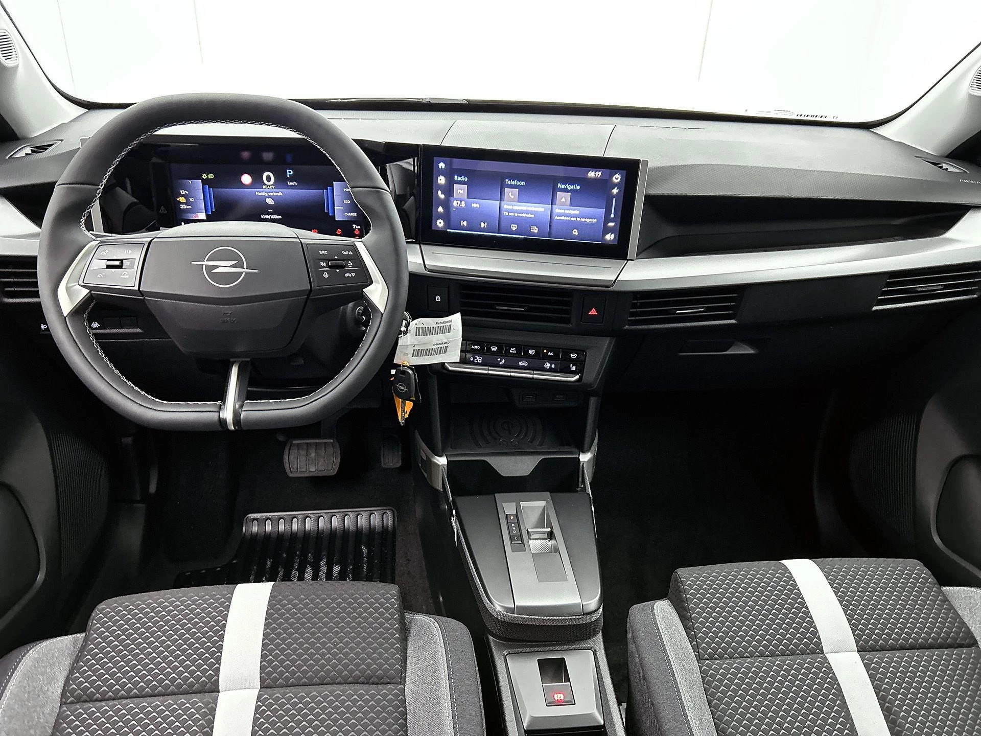 Opel-Frontera-image-18