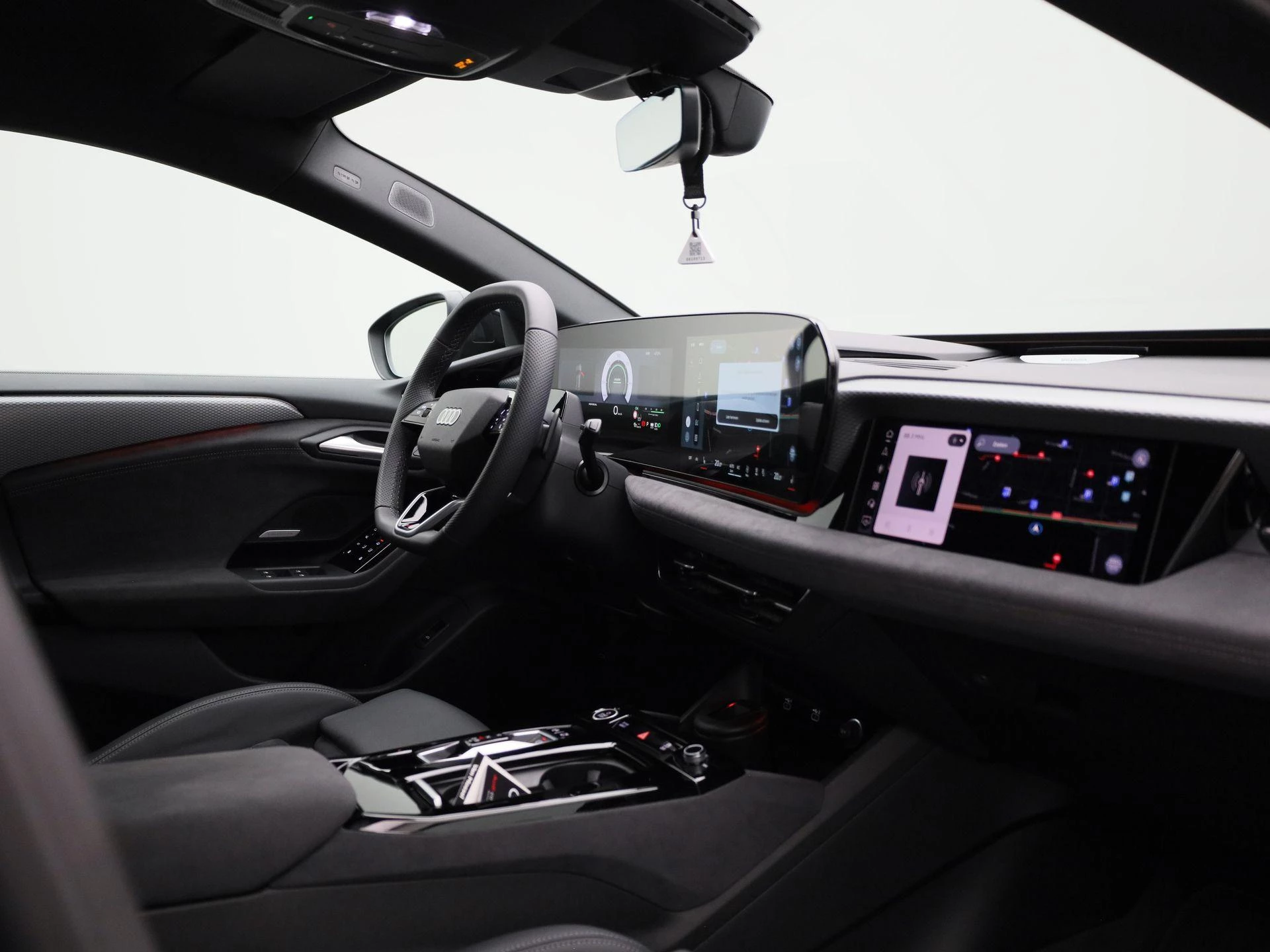 Audi-A6 Avant e-tron-image-47