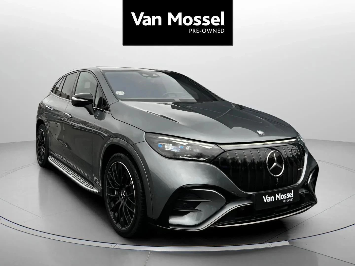 Mercedes-Benz-EQE-image-3