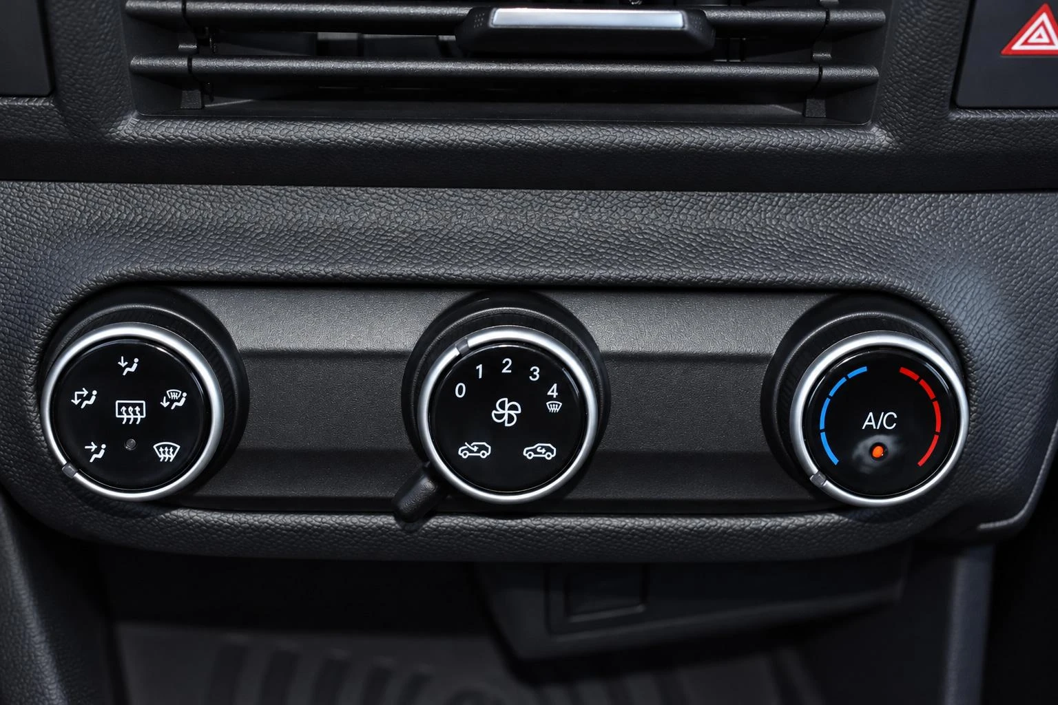 Opel-Frontera-image-15